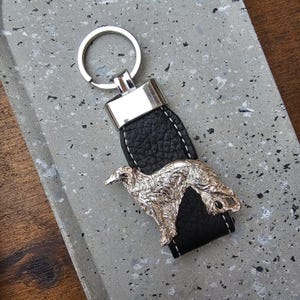 PORTACHIAVI CANE BORZOI - Portachiavi in peltro argentato con razza di cane - Regalo perfetto per gli amanti dei cani e gli appassionati di borzoi - Confezione regalo disponibile