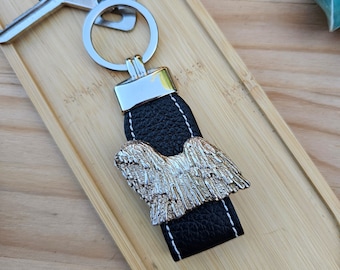 HUNGARIAN PULI KEYCHAIN – Unique Silver Plated Dog Breed Keyring - Perfect Gift For Dog Lovers - Pet Memorial Keychain Accessory