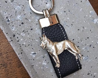 Silver Plated MALINOIS KEYCHAIN - Unique Dog Breed Keyring Gift For Malinois And Belgian Shepherd Lovers – Pet Memorial Keepsake