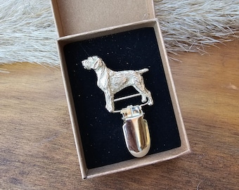 German WIREHAIRED Pointer NUMBER HOLDER Brooch - Gold Plated Pewter Dog Show Clip – Gift For Dog Lover In Two Finishes