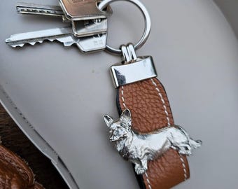 Cardigan WELSH CORGI KEYCHAINIn 2 Finishes– Silver Plated Dog Breed Keyring With Fax Leather Strap – Gift For Dog Lovers Or Enthusiast