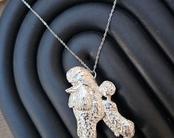 Charme Caniche Standard En Plaqué Or 24k – Pendentif Chic Et Durable Pour Chien