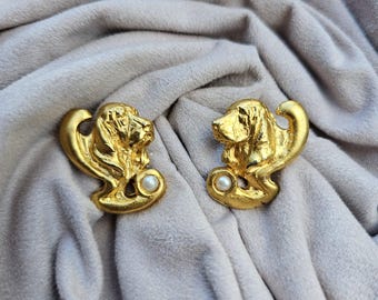 Earring