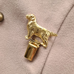 Golden Retriever number holder, brooch or dog show ring clip, show clip Golden Retriever, Exhibitor ring number clips Gold