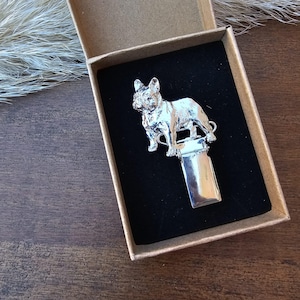 French BULLDOG NUMBER HOLDER Brooch – Elegant Dog Show Ring Clip – Pet Memorial Jewelry For Dog Lovers – Gift Wrapping Available