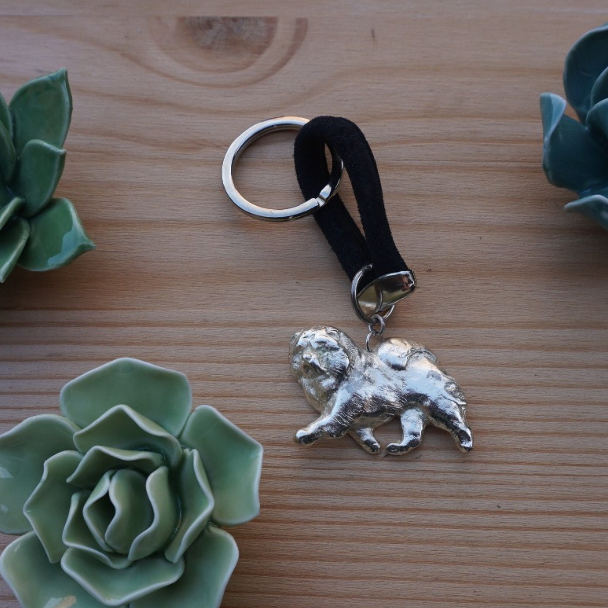 Custom made poodle and chow chow dog keychain ••• ♡ 100% handcut