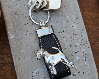 WELSH TERRIER KEYCHAIN For Dog Lover – Stylish Pewter Dog Breed Keyring - Durable Unique Pet Owner Gift Animal Lover Accessory In 2 Finishes