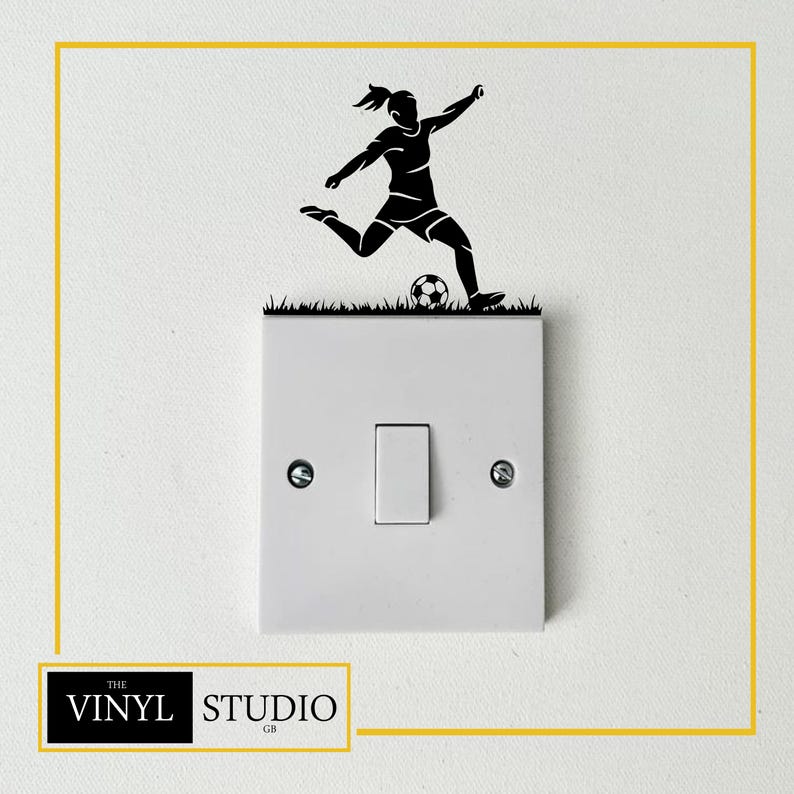 Fußballspieler Lichtschalter Aufkleber | Jugendzimmer Vinyl Wand Kunst | Matte Oberfläche | Verschiedene Farben Bild 3
