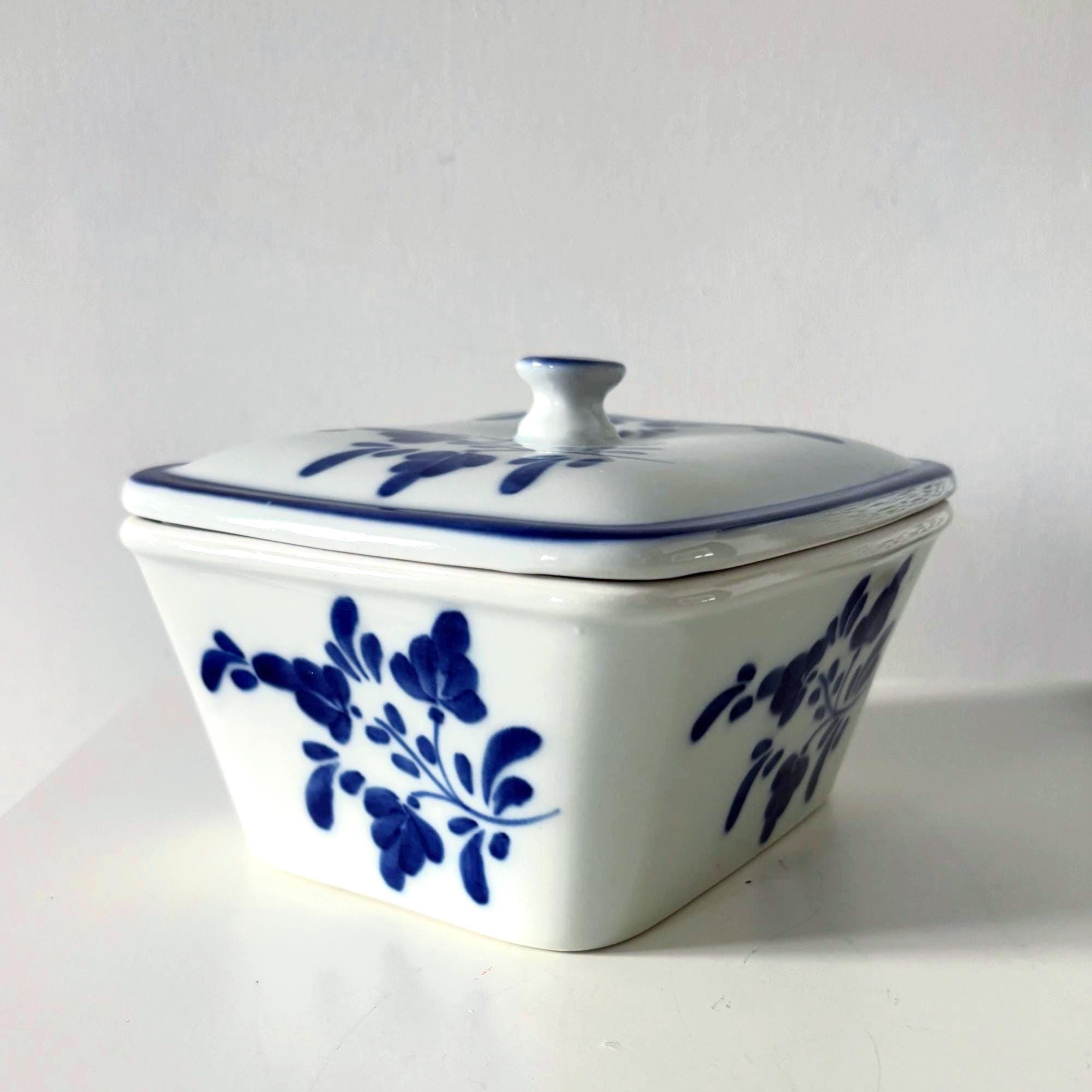 Vintage Portuguese Viana do Castelo Hand Painted Blue & White Lidded Ceramic Dish
