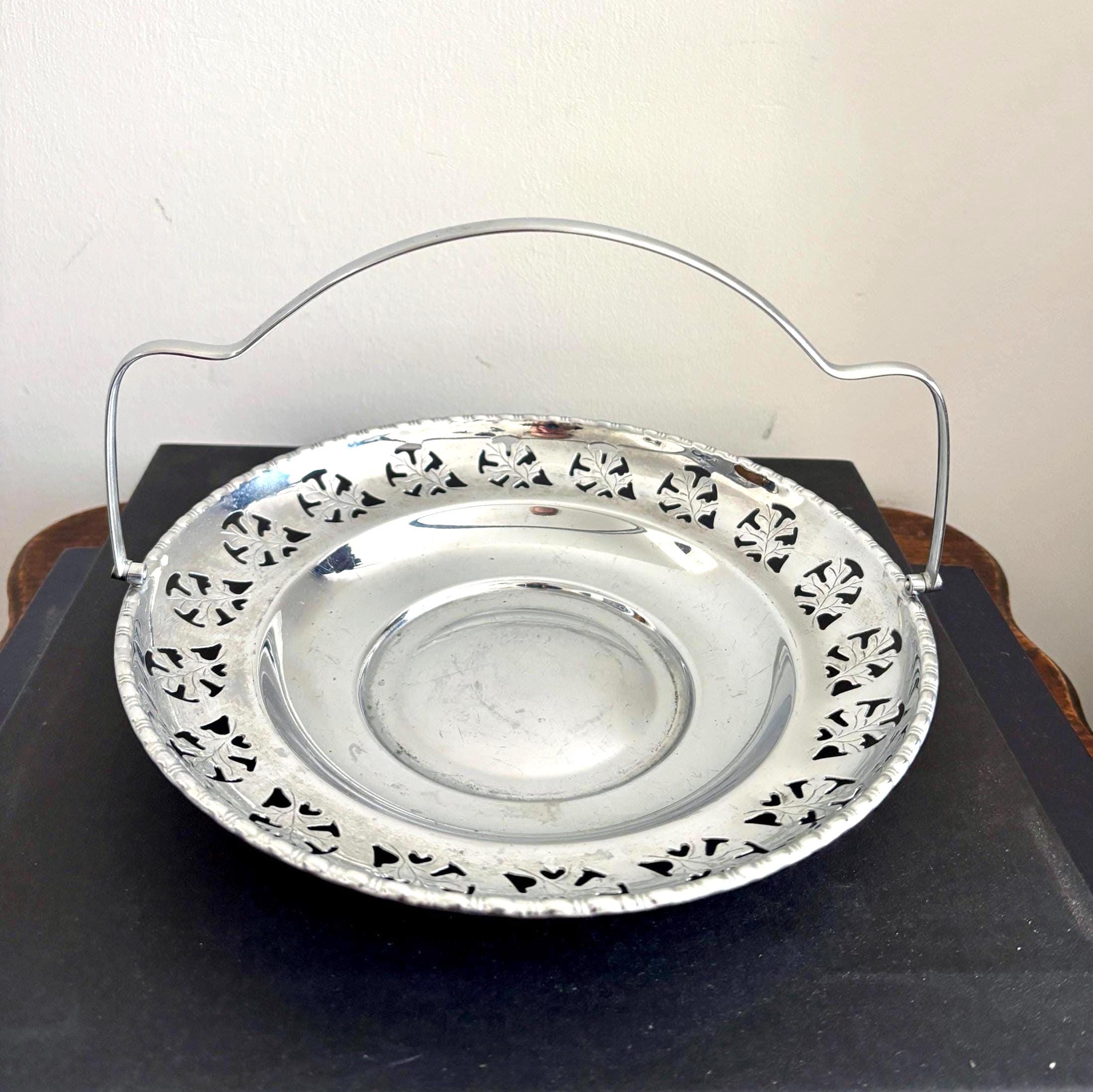 Vintage Silver Plated Pierced Basket: Retro Fruit Bowl Serving Tray