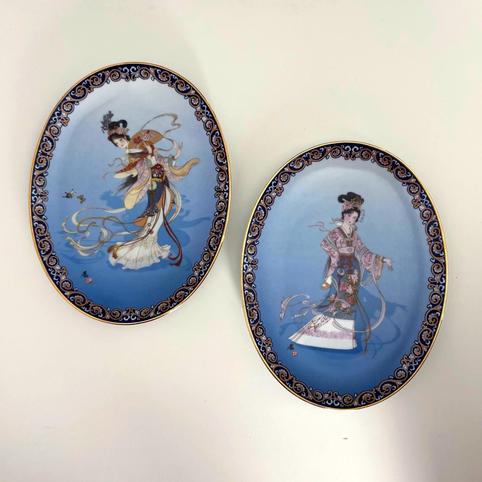 Pair Bradford Exchange Dream of the Red Chamber Porcelain Plates