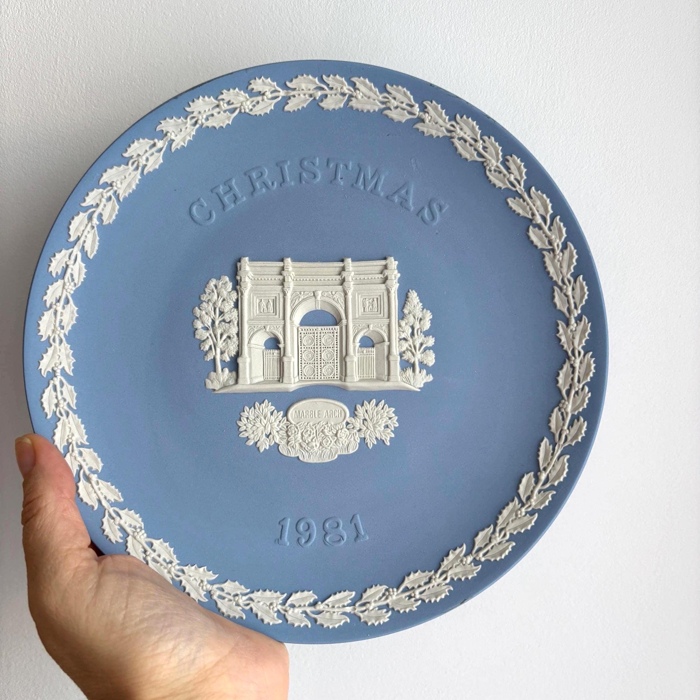 Vintage Wedgwood Christmas Plate 1981 | Blue Jasperware, Marble Arch