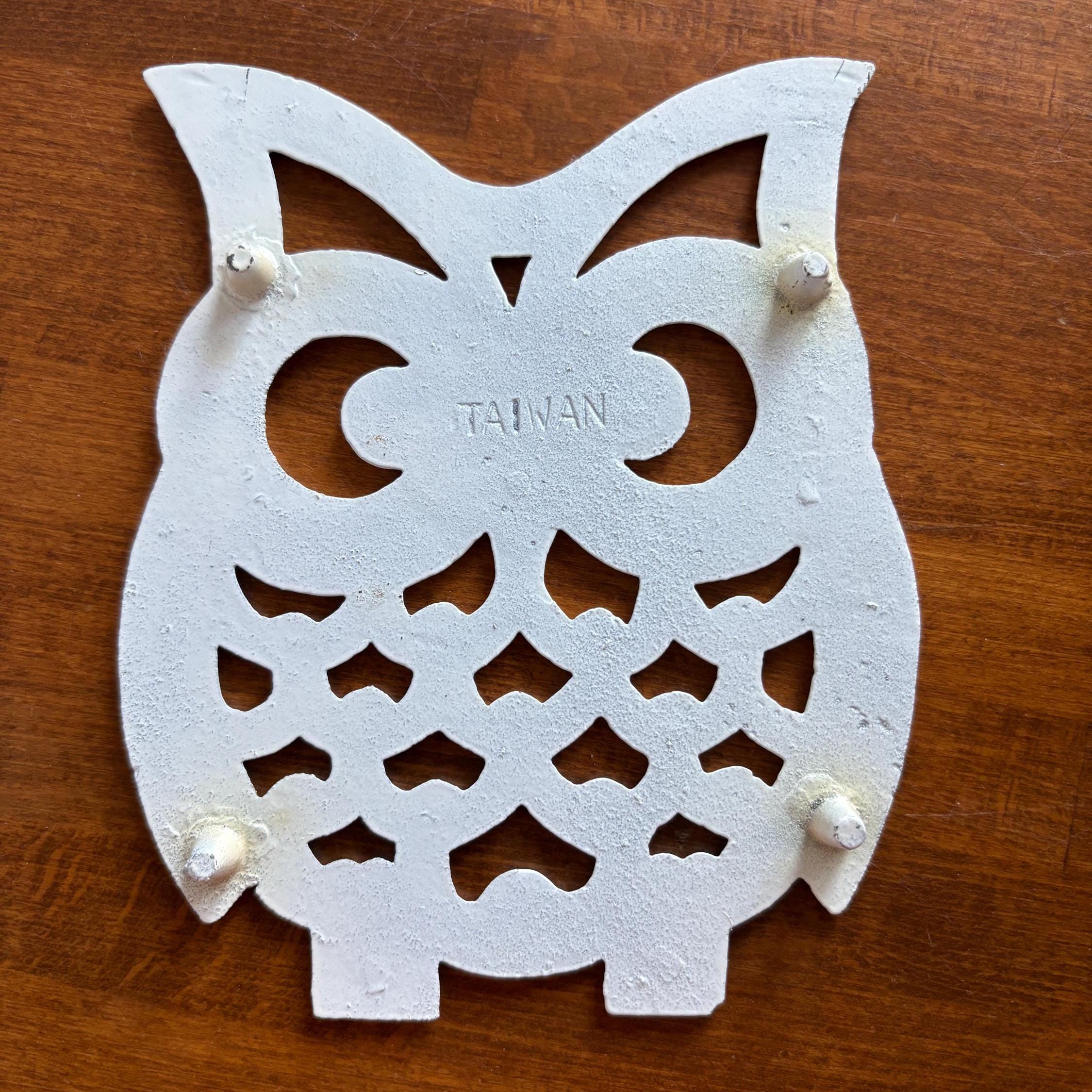 White Owl Cast Iron Trivet Pot Stand, Shabby Chic Farmhouse Table Protector