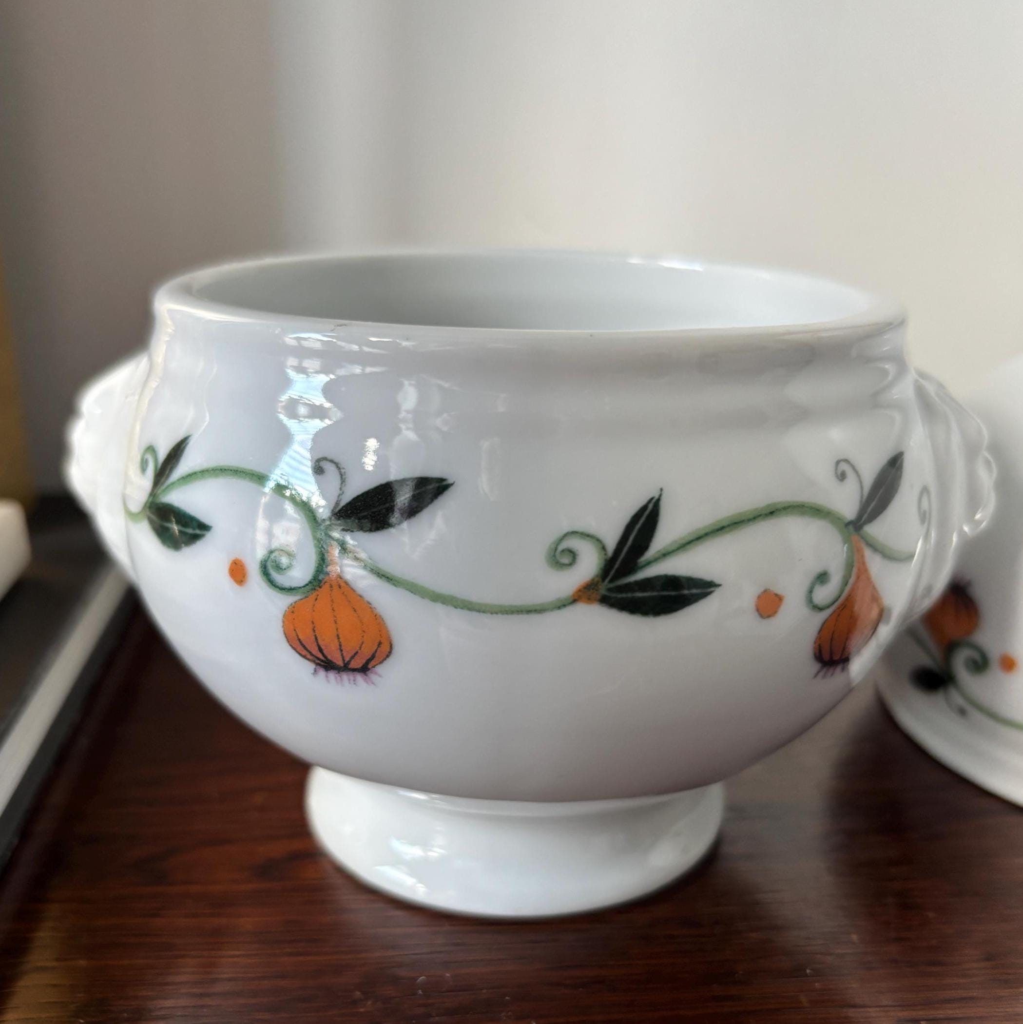 Pair Vintage White Ceramic Lion Head Bowls, Pedestal Foot, Hand-Painted Tureens