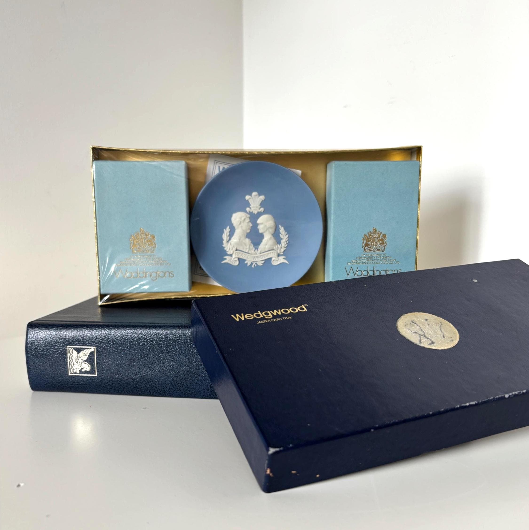 Vintage Wedgwood Jasperware Royal Wedding Card Set Waddingtons Playing Cards Boxed Charles Diana Gift