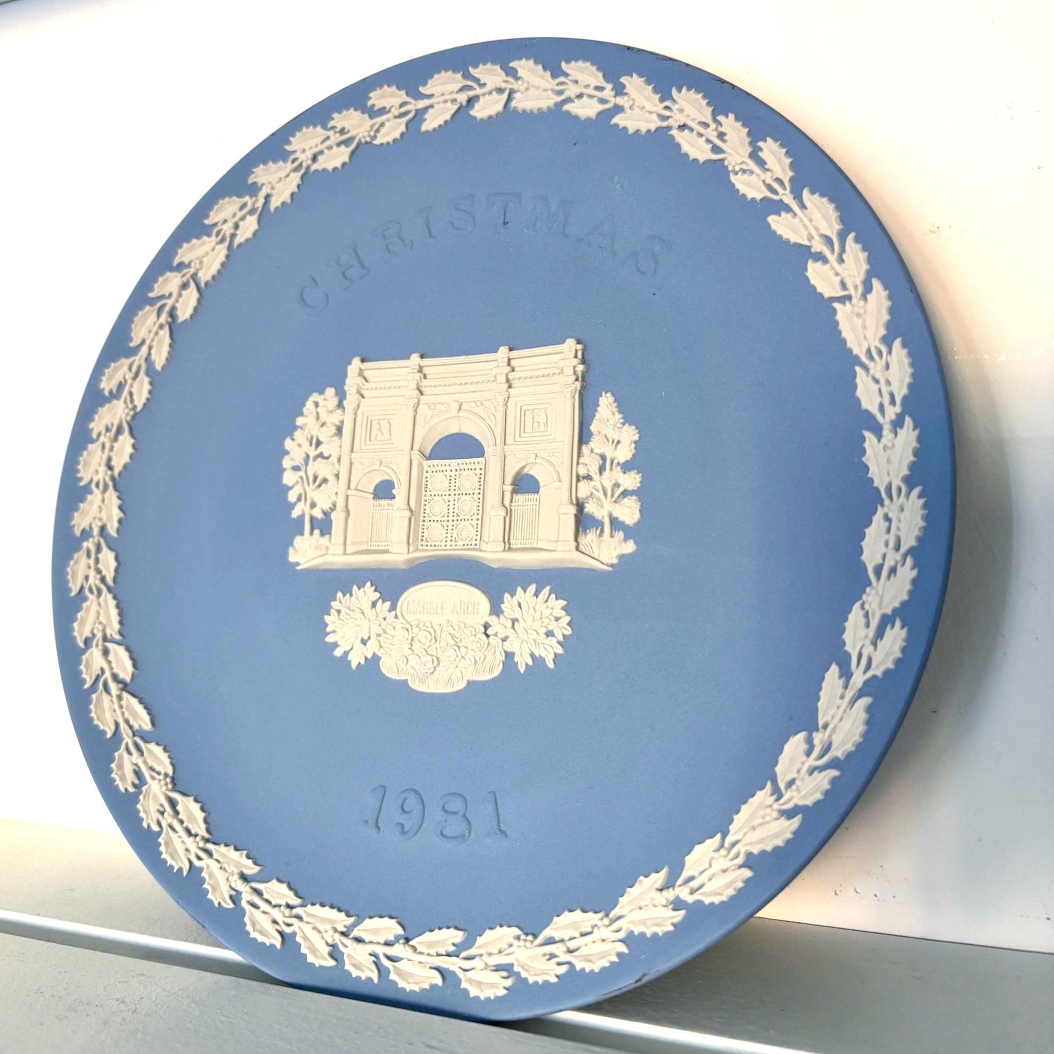 Vintage Wedgwood Christmas Plate 1981 | Blue Jasperware, Marble Arch