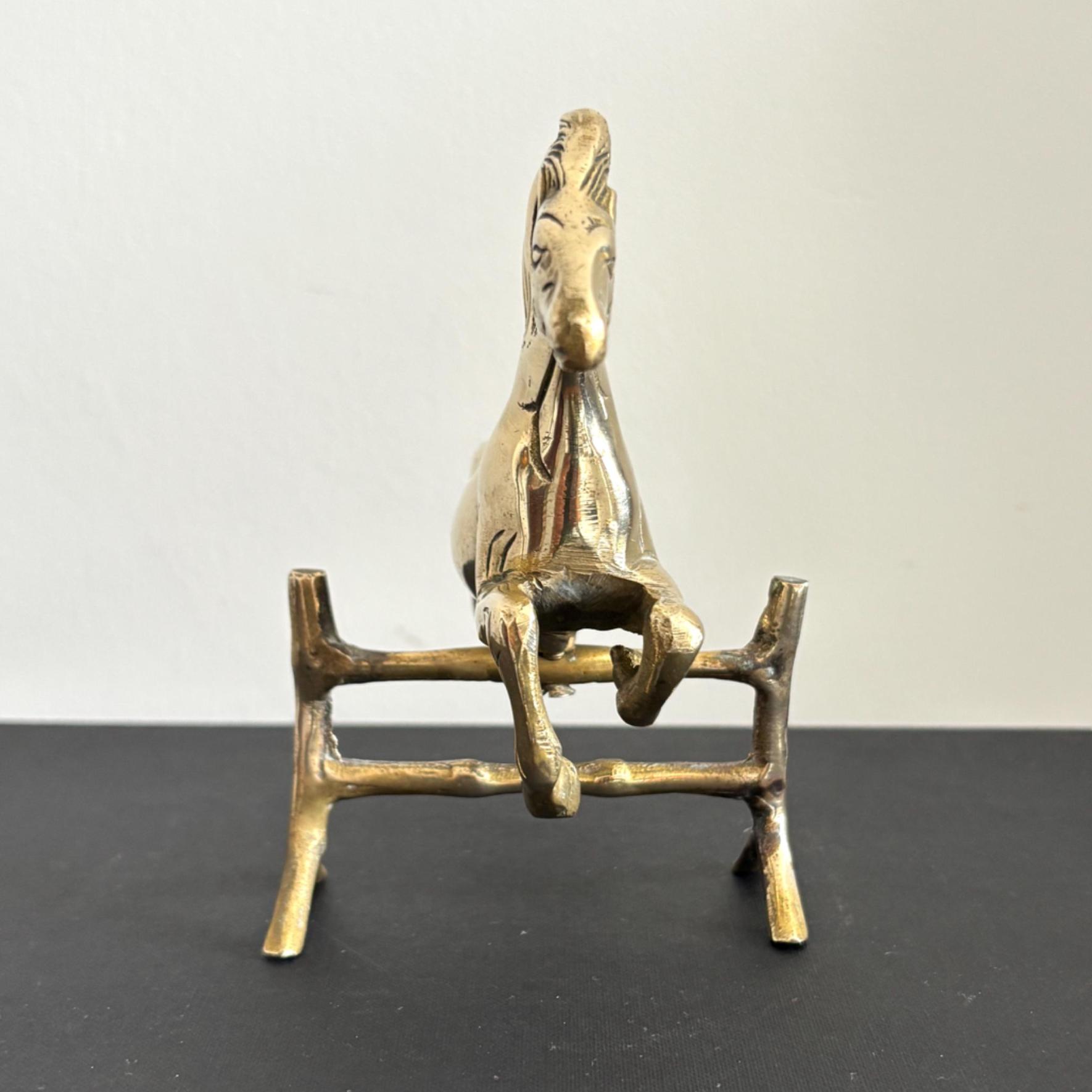 Vintage Brass Horse Figurine: Mid-Century Equestrian Sculpture