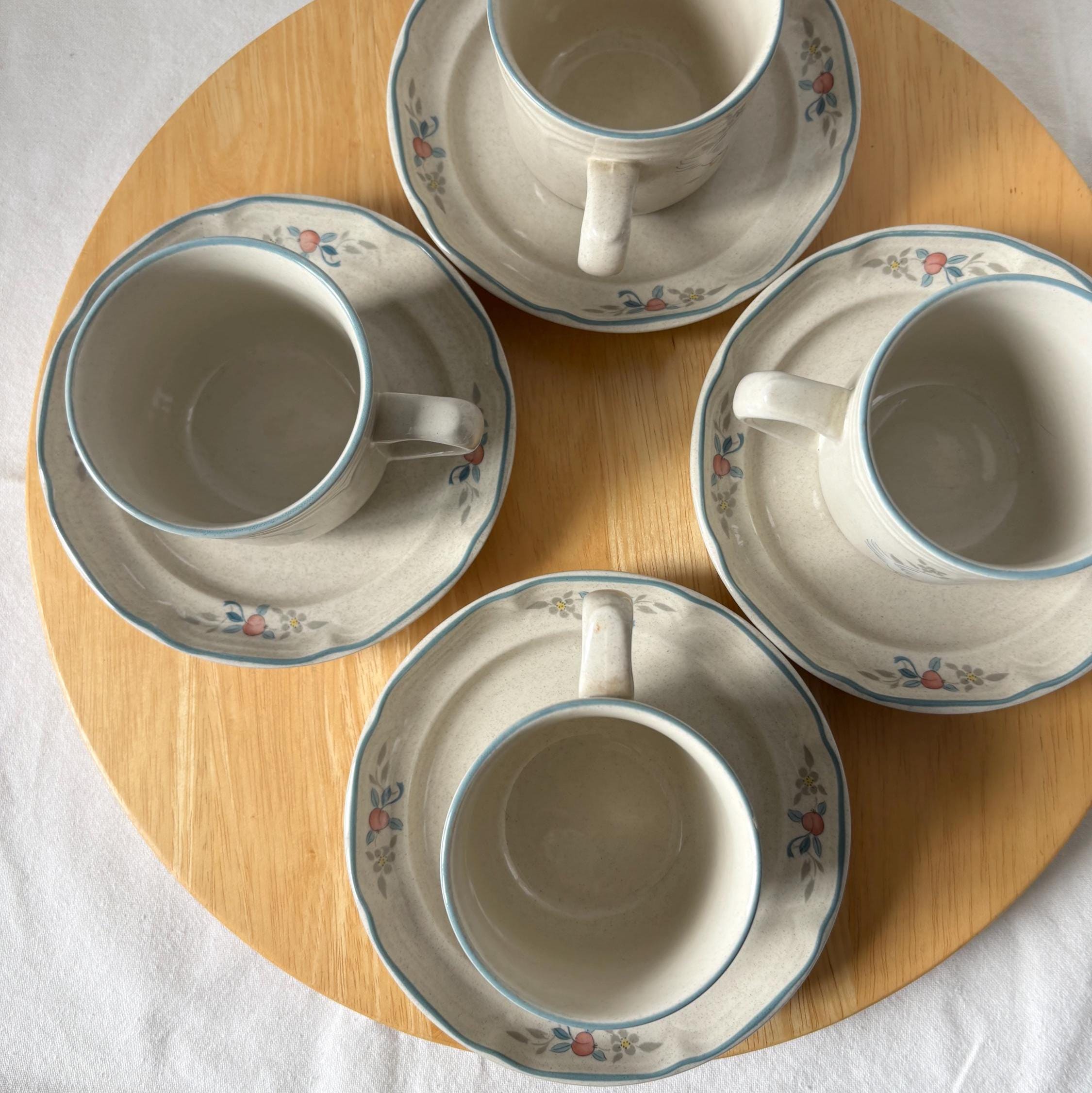 Vintage Goose Strawberry Stoneware Tea Set 4 Cups Saucers Japan Cottage Kitchen