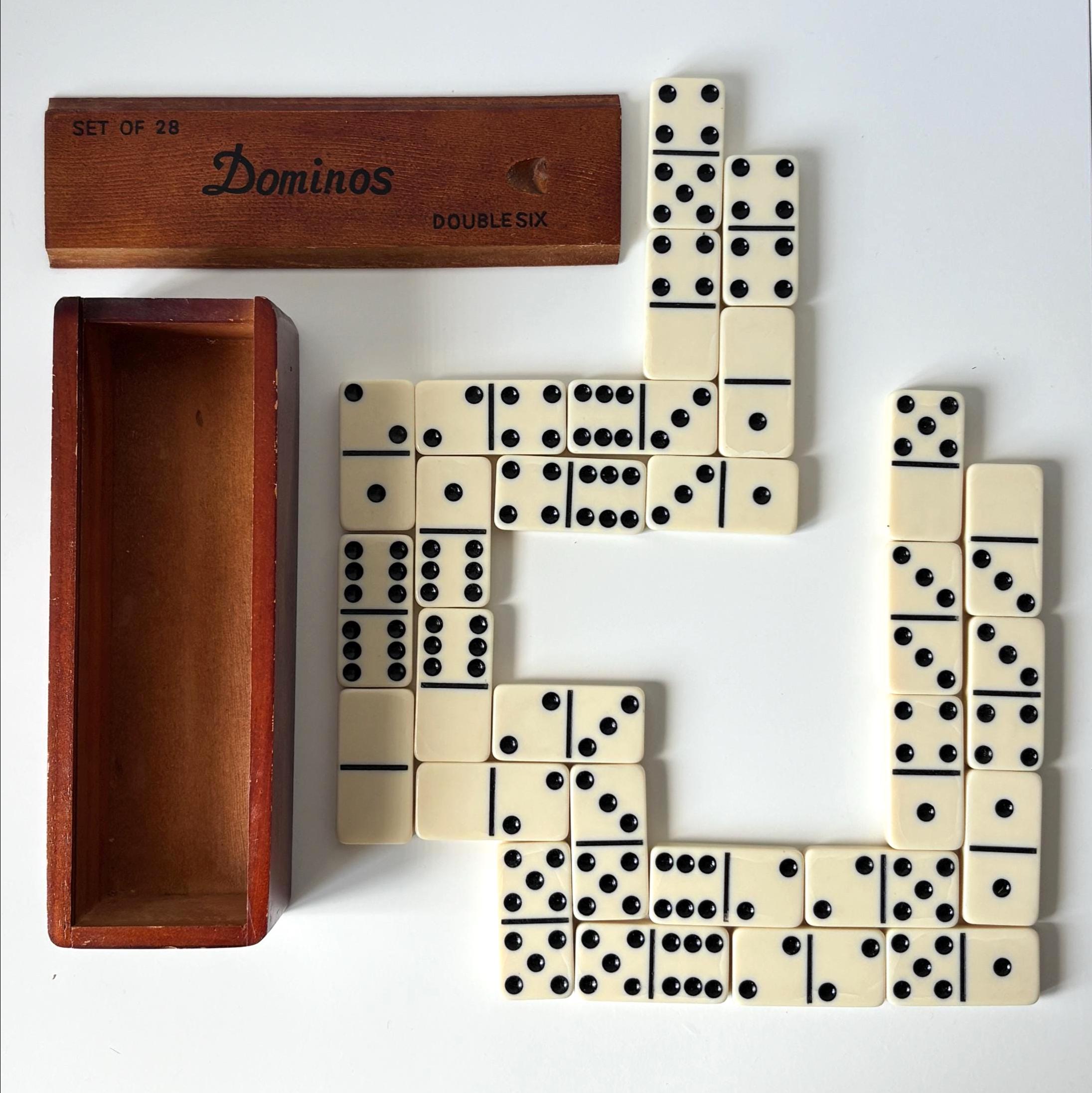 Vintage Double Six Domino Set Complete 28 Pieces Wooden Box Made Taiwan