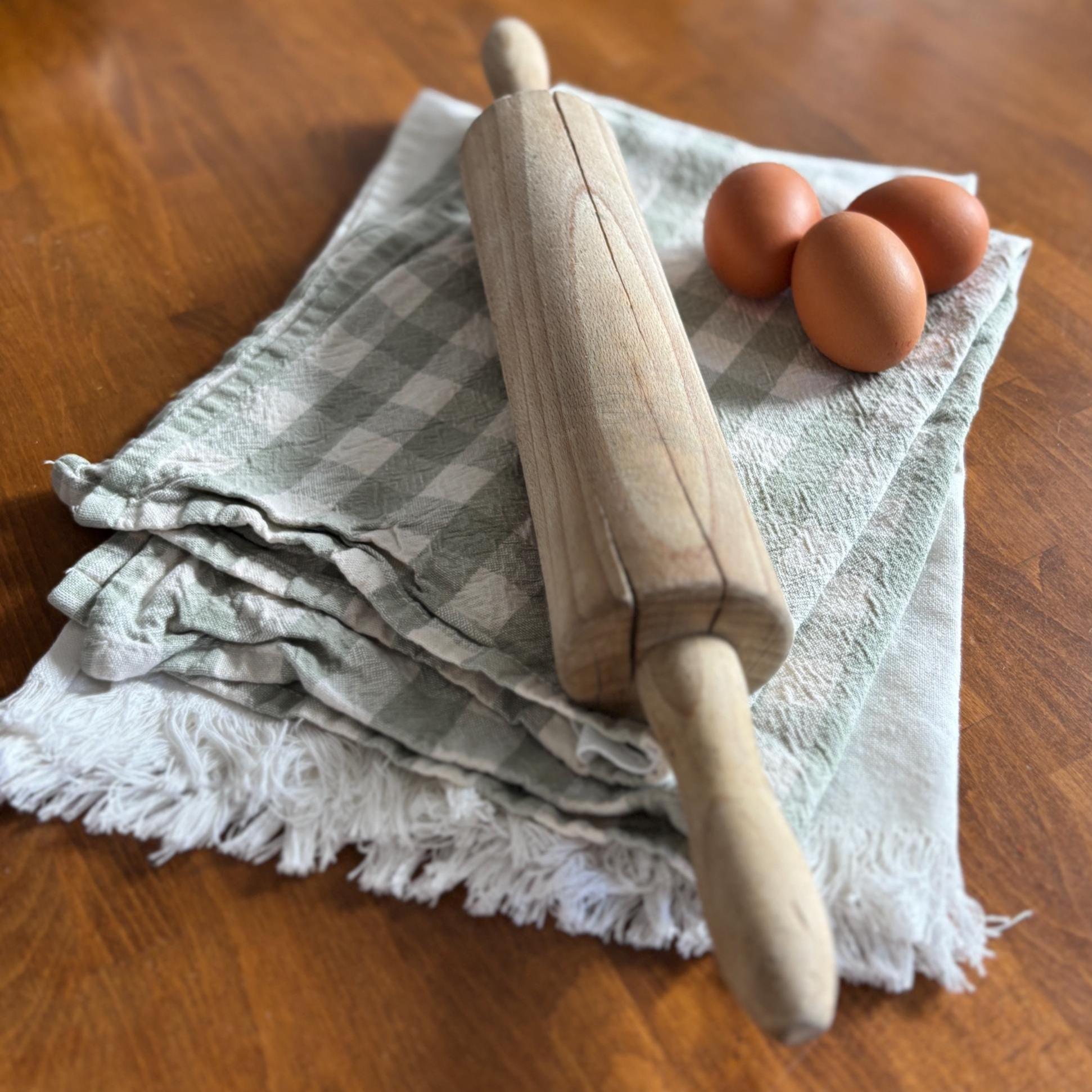 Vintage Wooden Rolling Pin Rustic Kitchen Decor Farmhouse Baking Prop Aged Wood