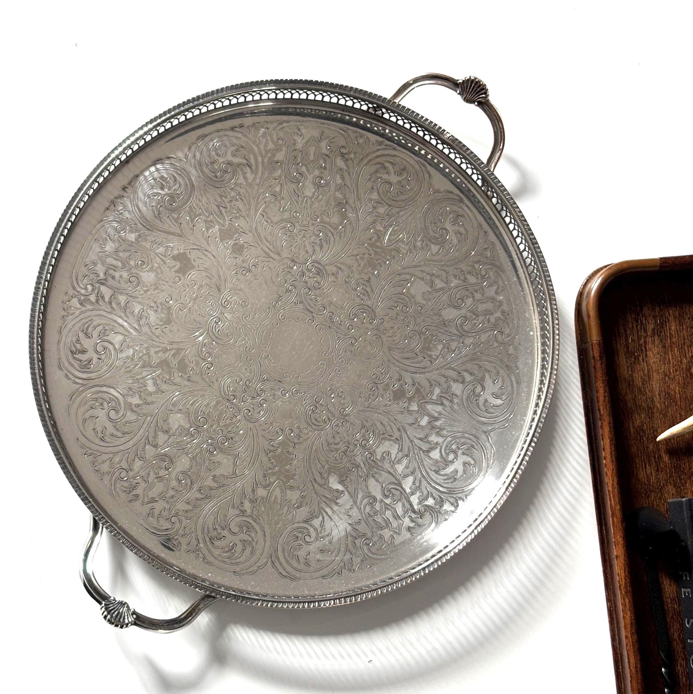 Large Cavalier Silver Plated Serving Tray, Round Gallery Tray With Handles, Made in England