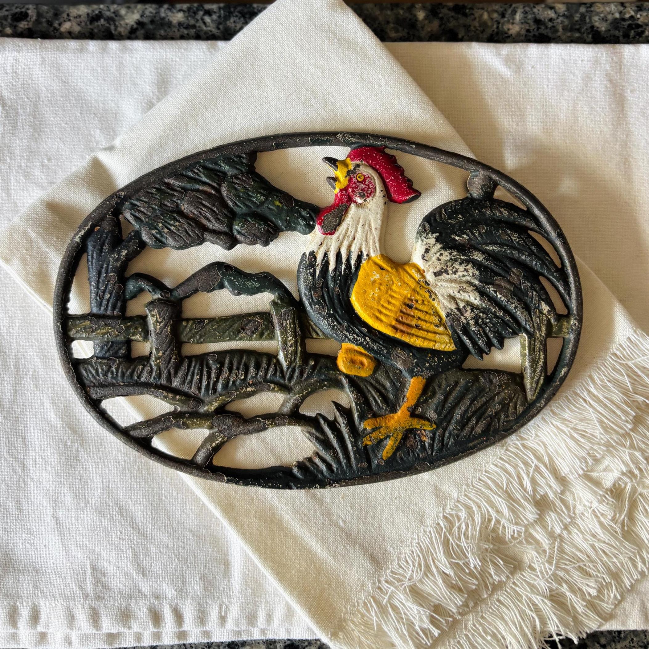 Vintage Cast Iron Rooster Trivet Farmhouse Kitchen Decor Rustic Pan Stand Country Style