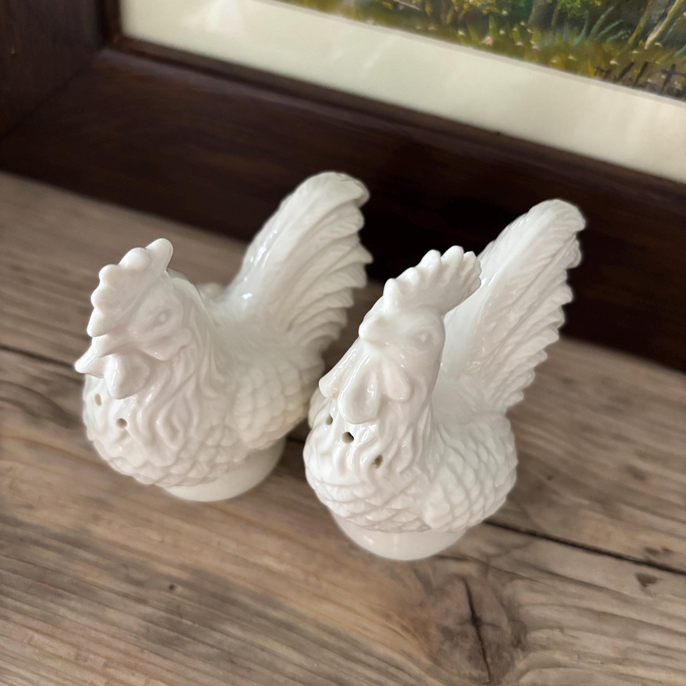 Vintage Cream Rooster Salt and Pepper Shakers | Ceramic Farmhouse Kitchen Pair