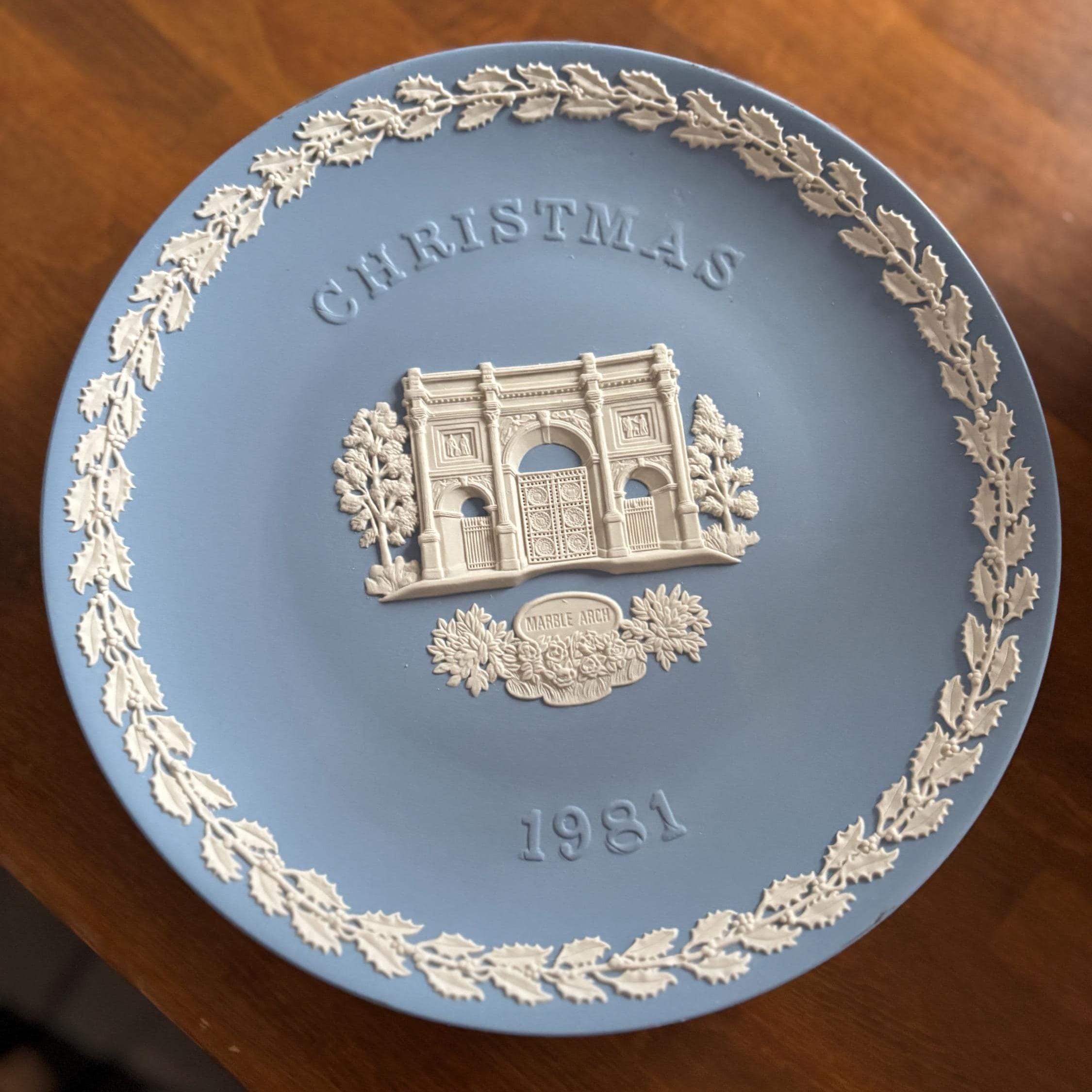 Vintage Wedgwood Christmas Plate 1981 | Blue Jasperware, Marble Arch