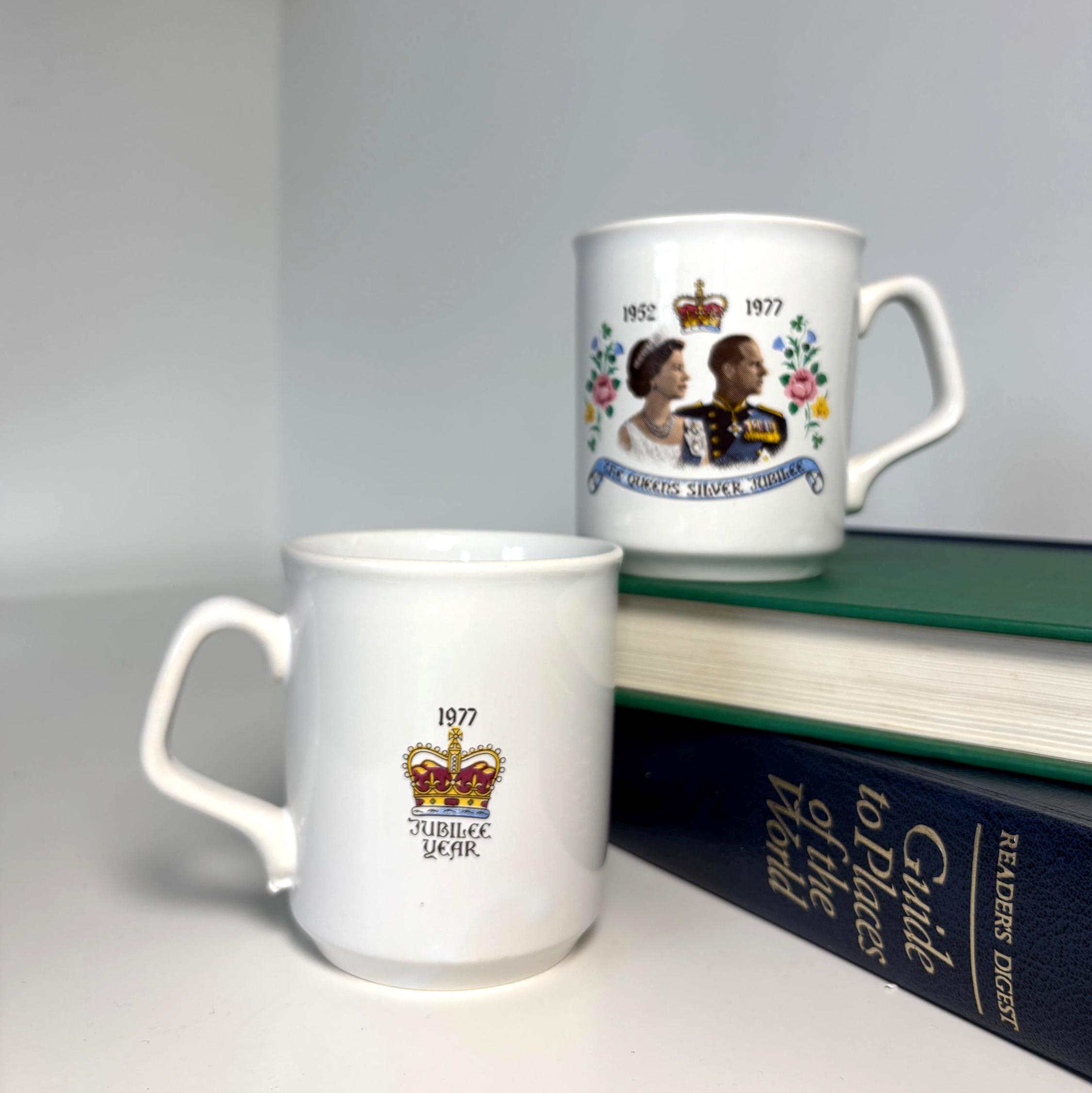Queen Elizabeth II Silver Jubilee 1977 Mug Pair Tams England Royal Commemorative Cups