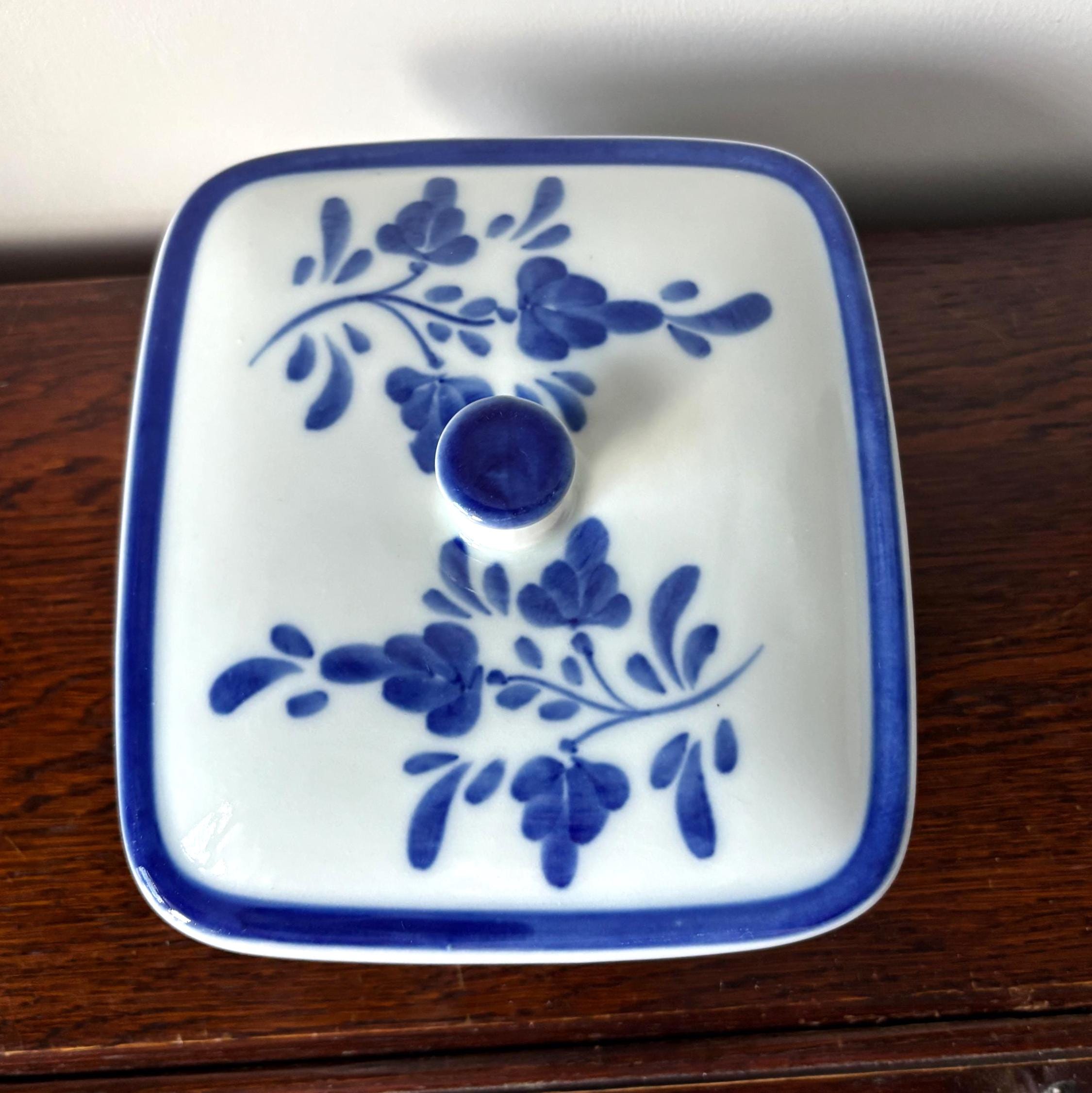 Vintage Portuguese Viana do Castelo Hand Painted Blue & White Lidded Ceramic Dish