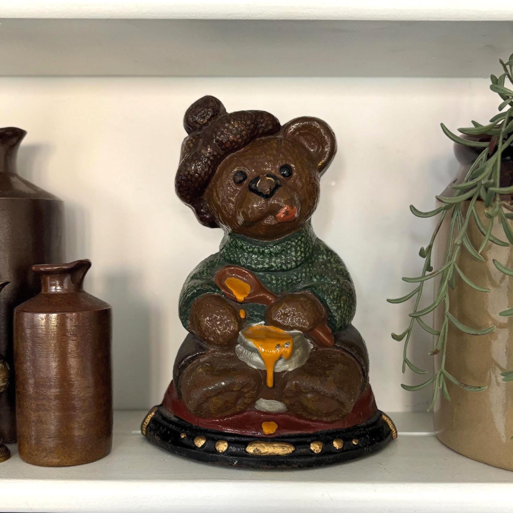 Vintage Cast Iron Teddy Bear Doorstop Honey Pot Rustic Cottage Farmhouse Decor Heavy