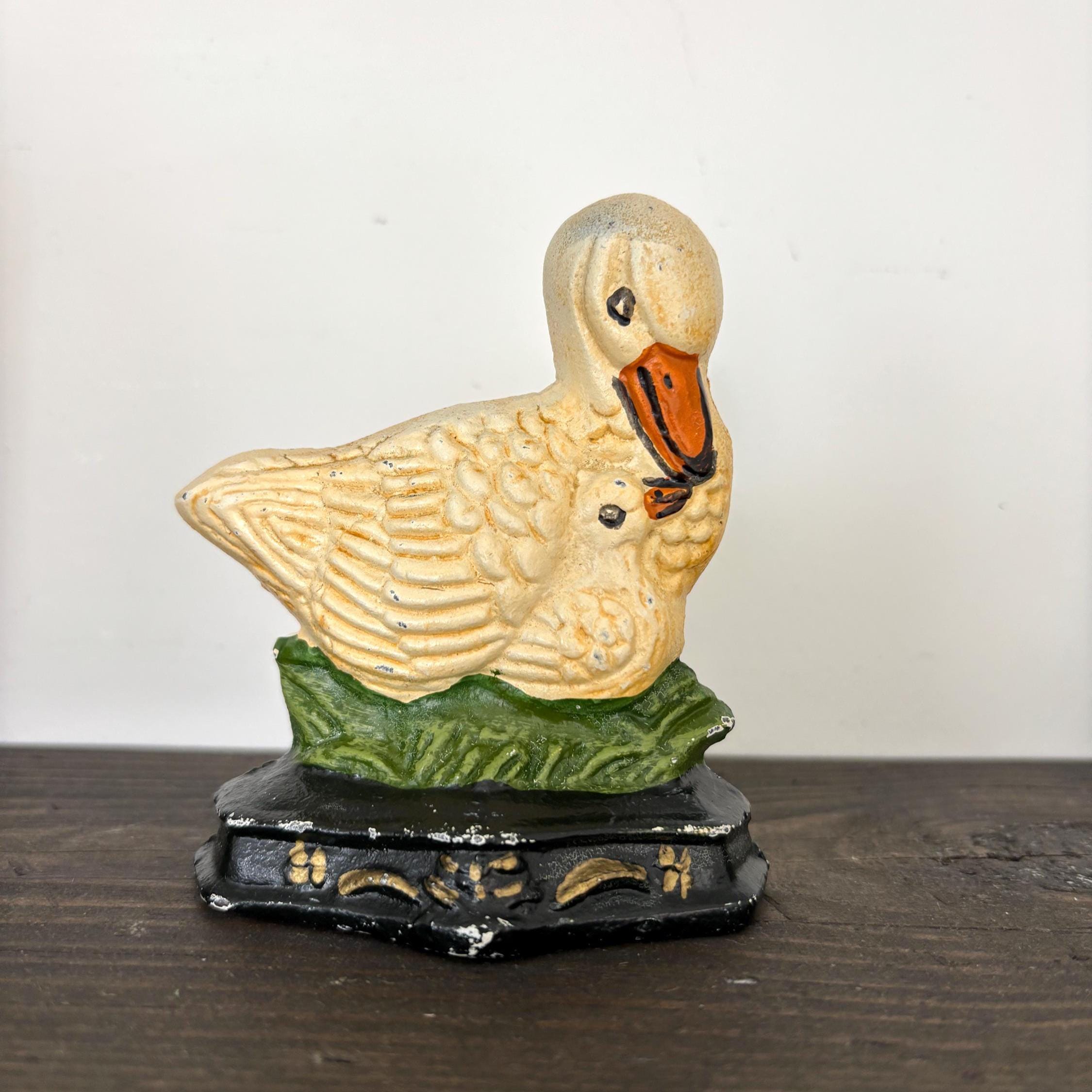 Cast Iron Duck Doorstop, Duckling Figurine, Vintage Farmhouse Kitchen Decor, Mother Baby Ducks Ornament