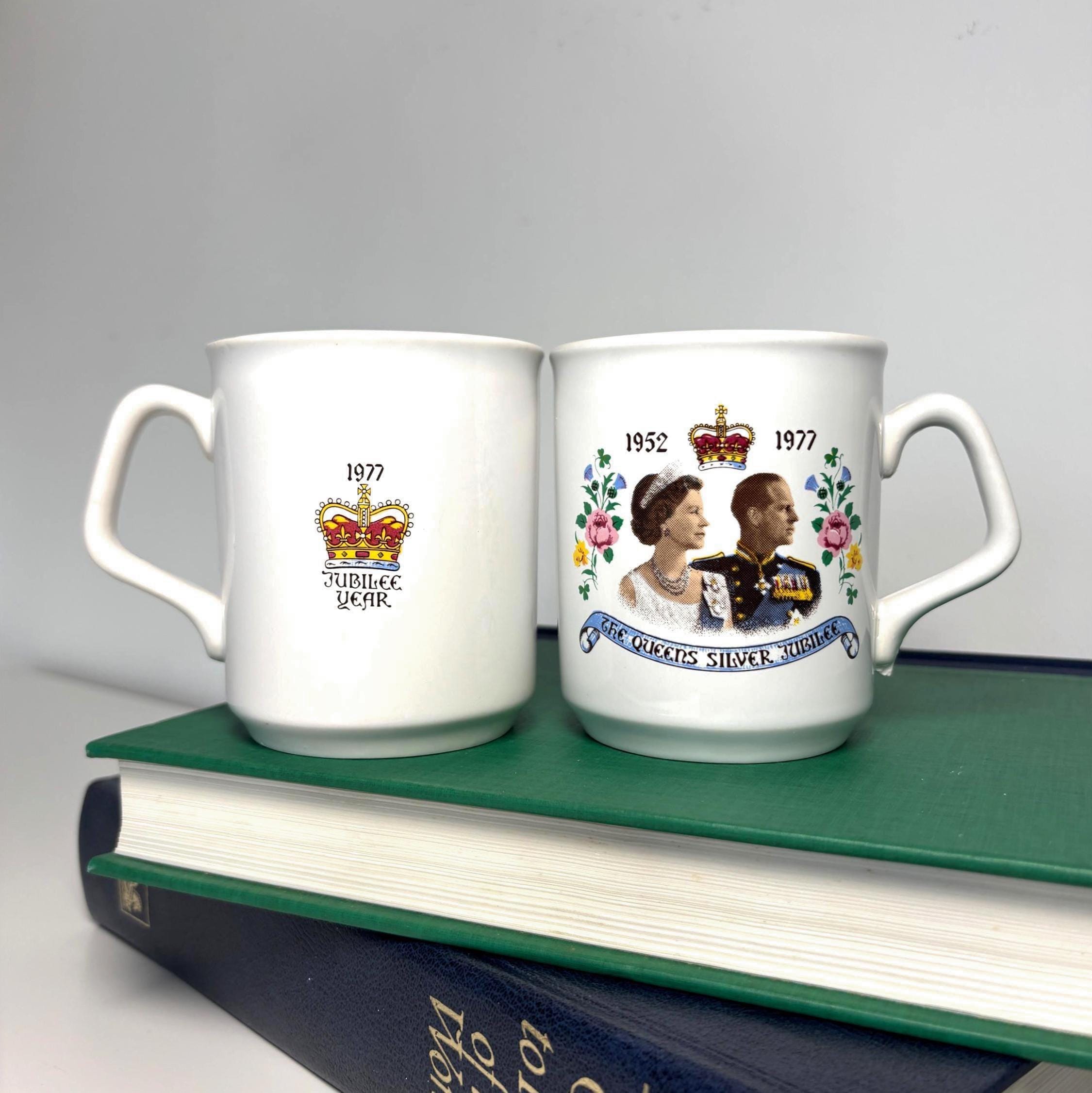 Queen Elizabeth II Silver Jubilee 1977 Mug Pair Tams England Royal Commemorative Cups