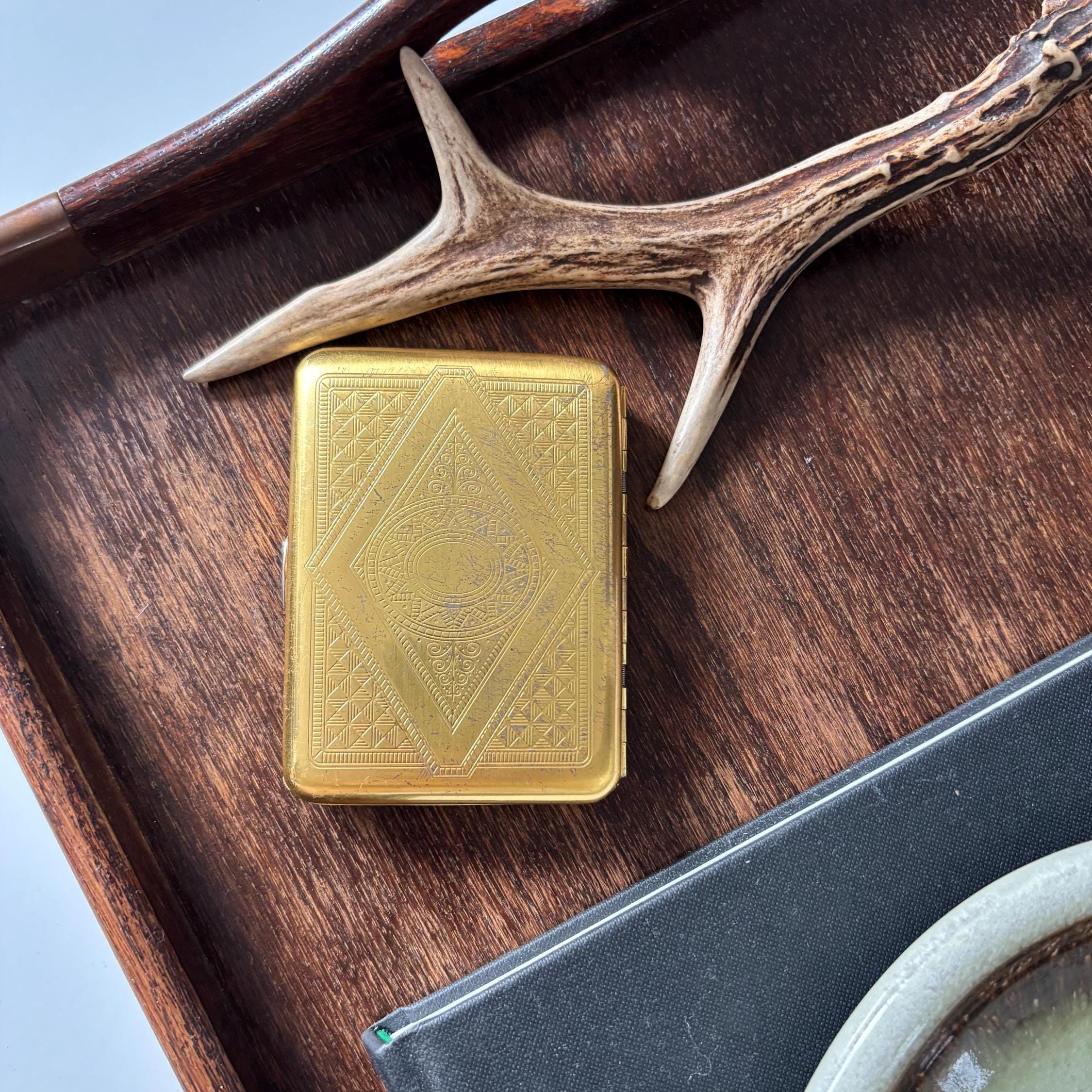 Vintage Gold-Tone Accordion Wallet | Metal Card Case with Geometric Etched Design | Mid-Century Style