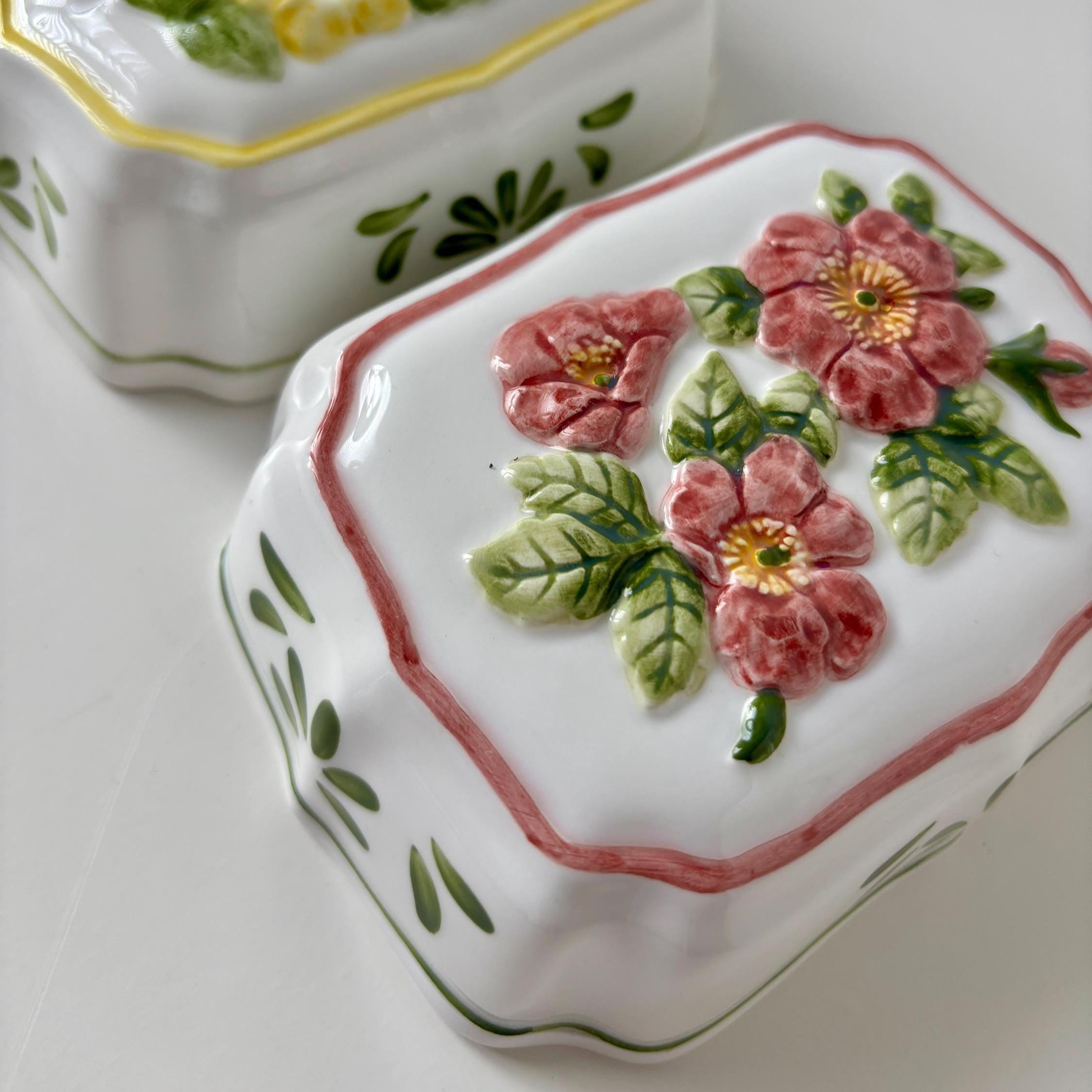 Vintage Floral Ceramic Jelly Moulds, Cottage Kitchen Wall Decor, Set of 3
