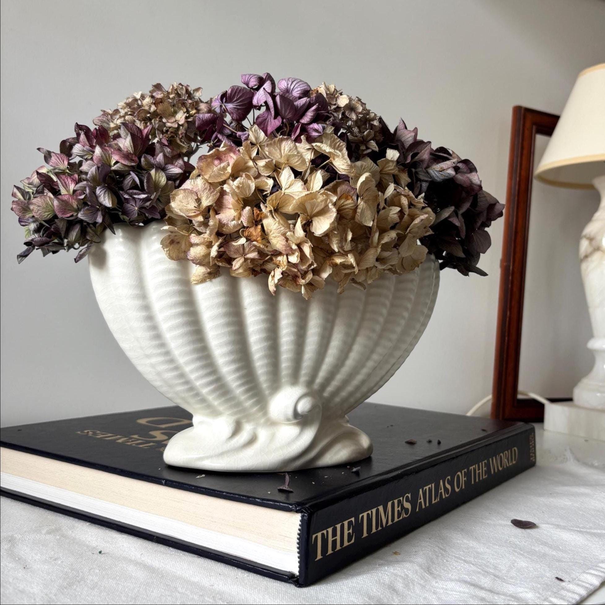 Vintage SylvaC 513 Ceramic Shell Mantel Vase Crackle Glaze Planter England