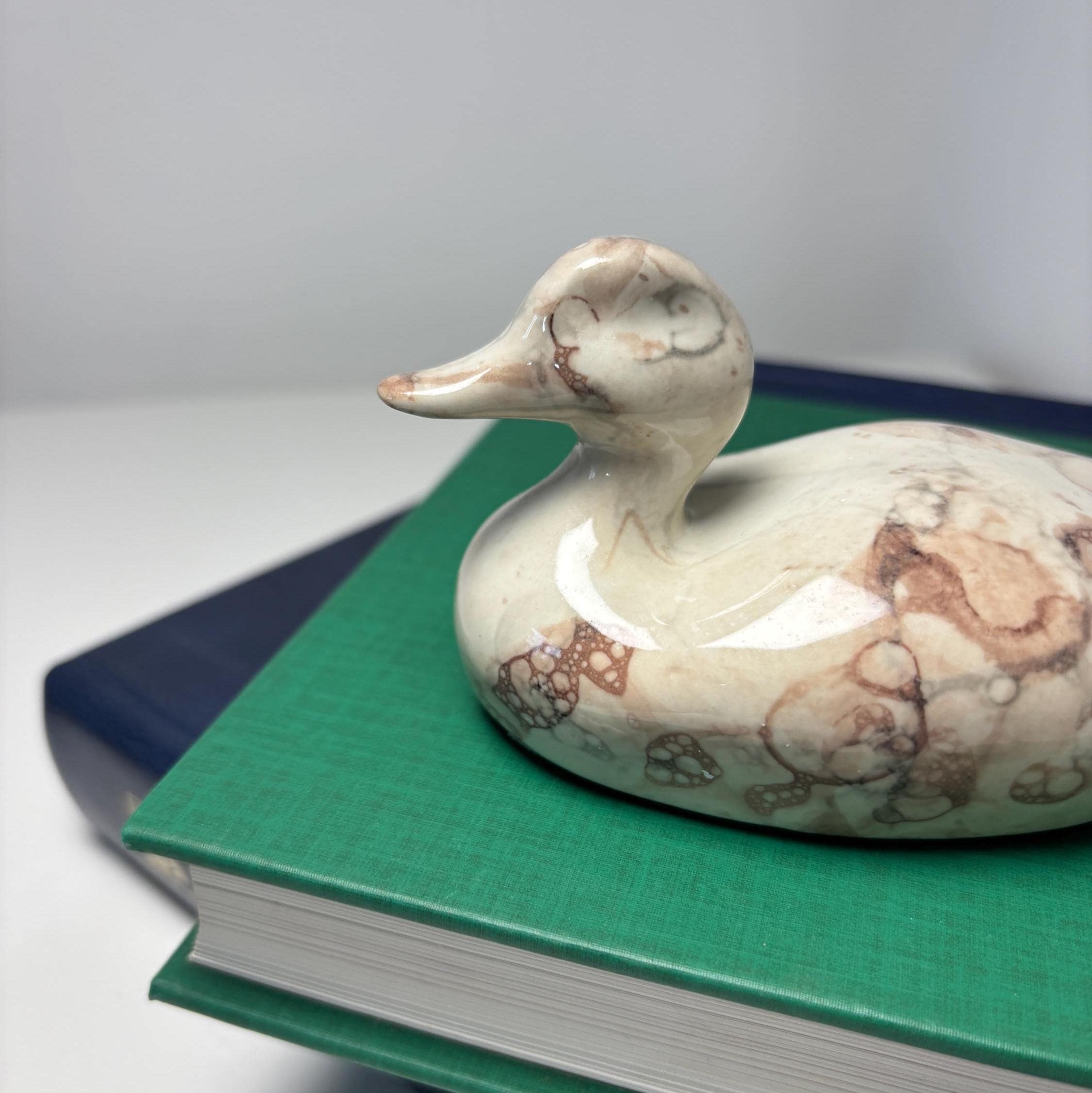 Ceramic Duck Figurine Marble Glaze Baby Duck Sculpture Cottage Decor Shelf Ornament Gift