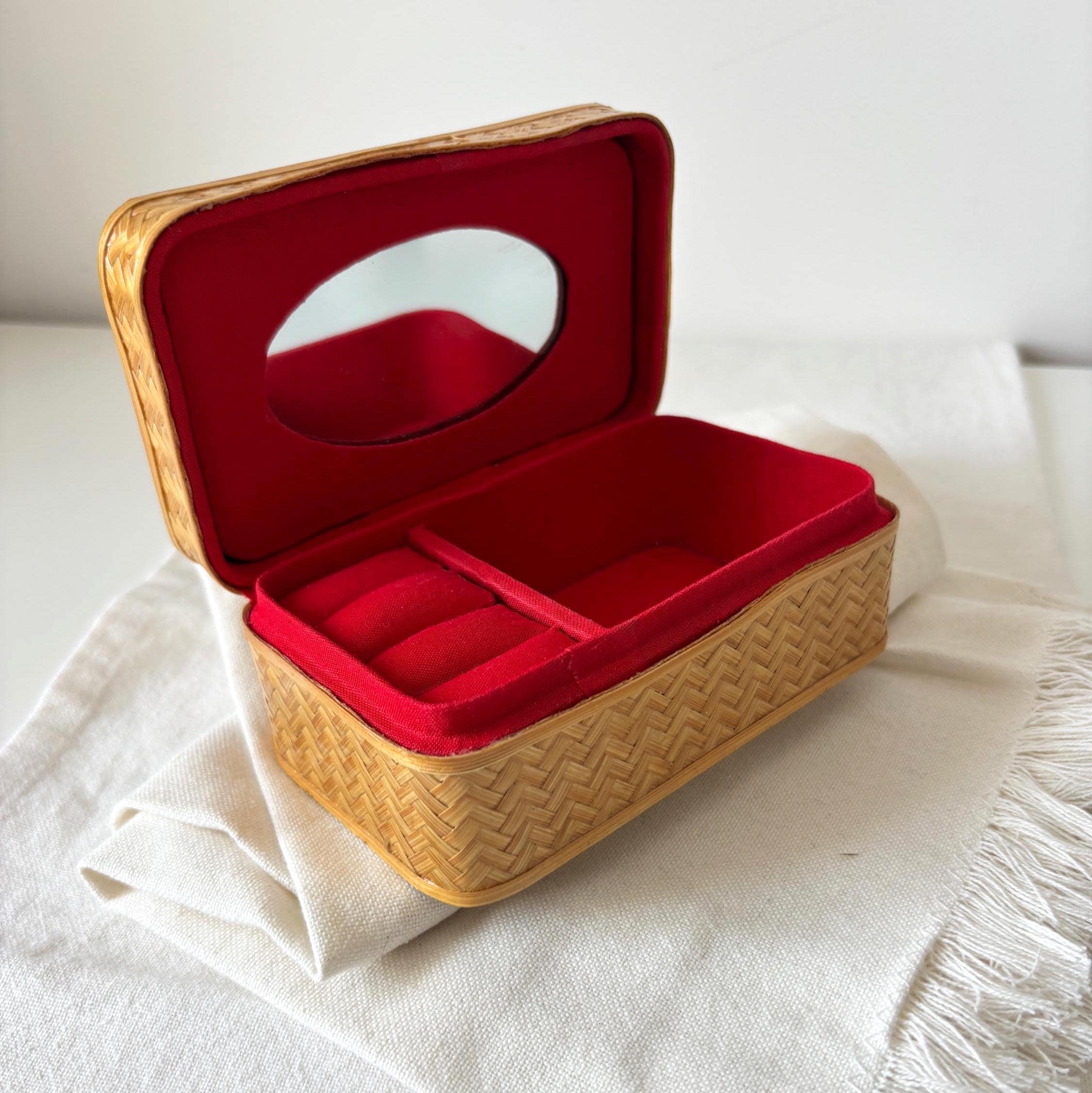 Vintage Chinese Bamboo Jewellery Box Red Velvet Interior Trinket Box With Mirror