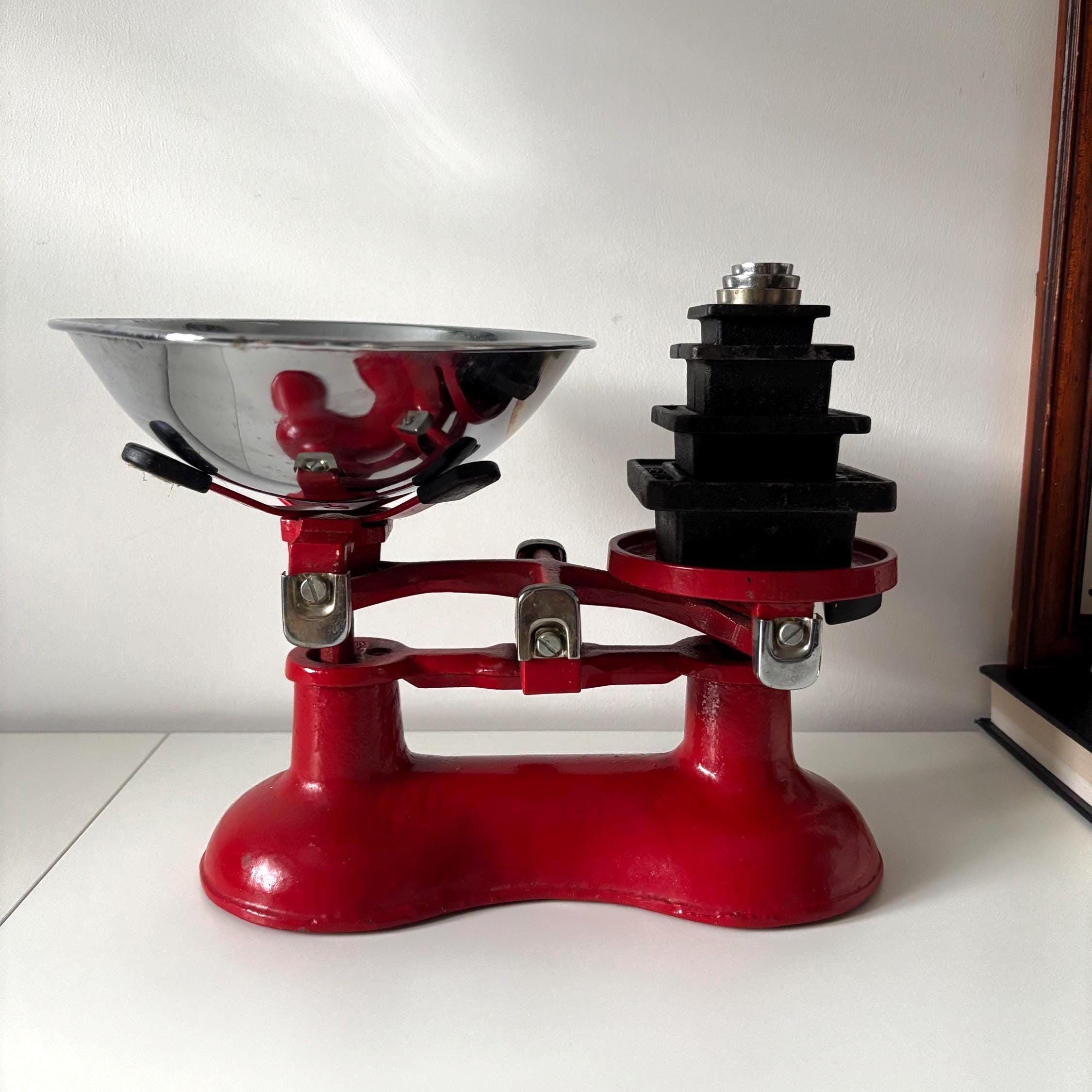 Vintage Victor Kitchen Scales Red Cast Iron Grocers Scale With Original Weight Set