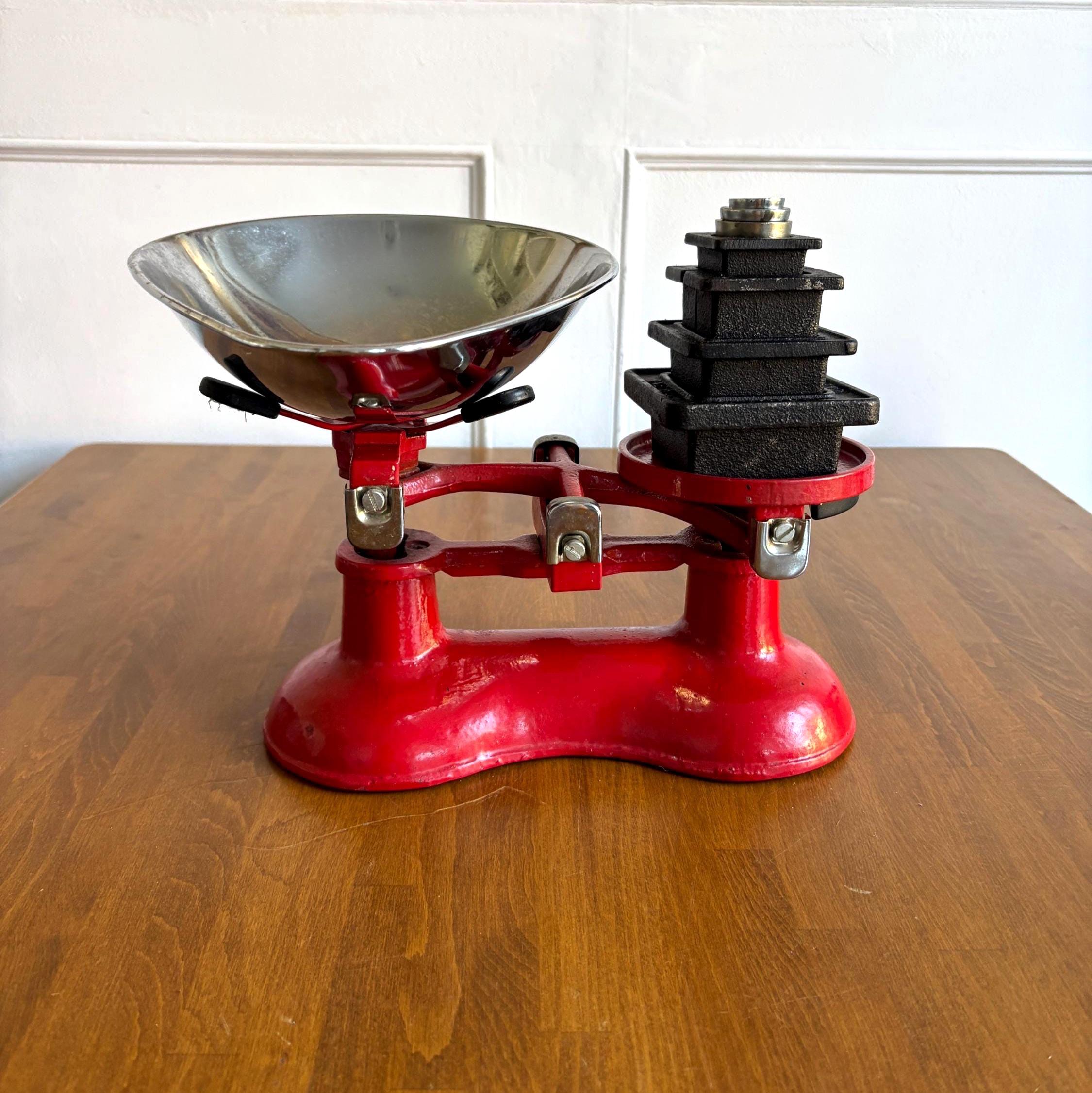 Vintage Victor Kitchen Scales Red Cast Iron Grocers Scale With Original Weight Set