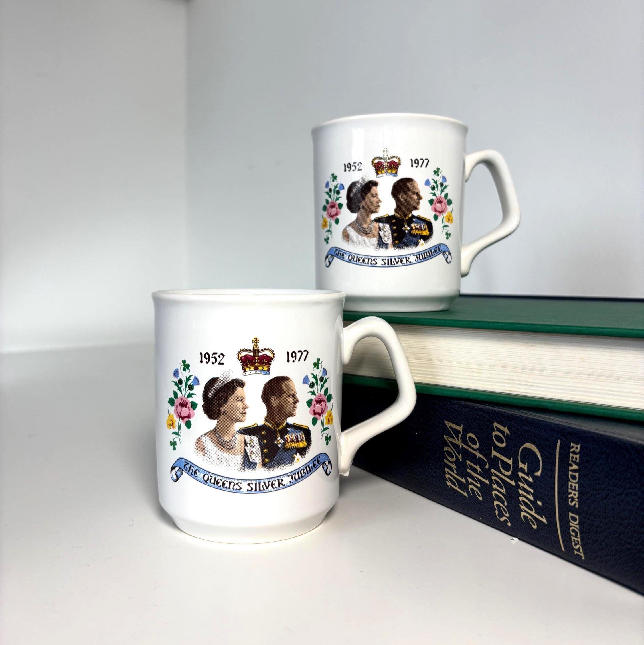 Queen Elizabeth II Silver Jubilee 1977 Mug Pair Tams England Royal Commemorative Cups