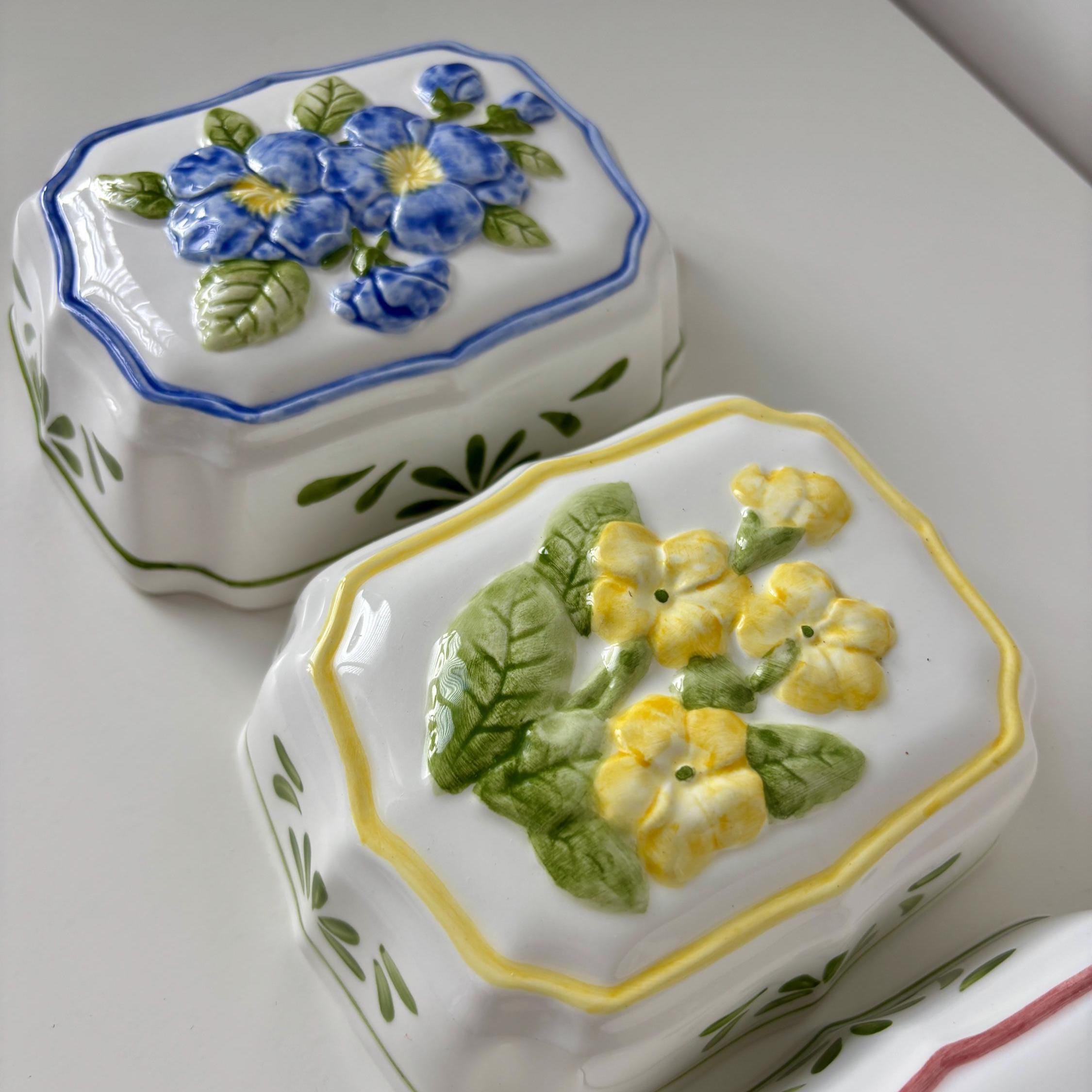 Vintage Floral Ceramic Jelly Moulds, Cottage Kitchen Wall Decor, Set of 3