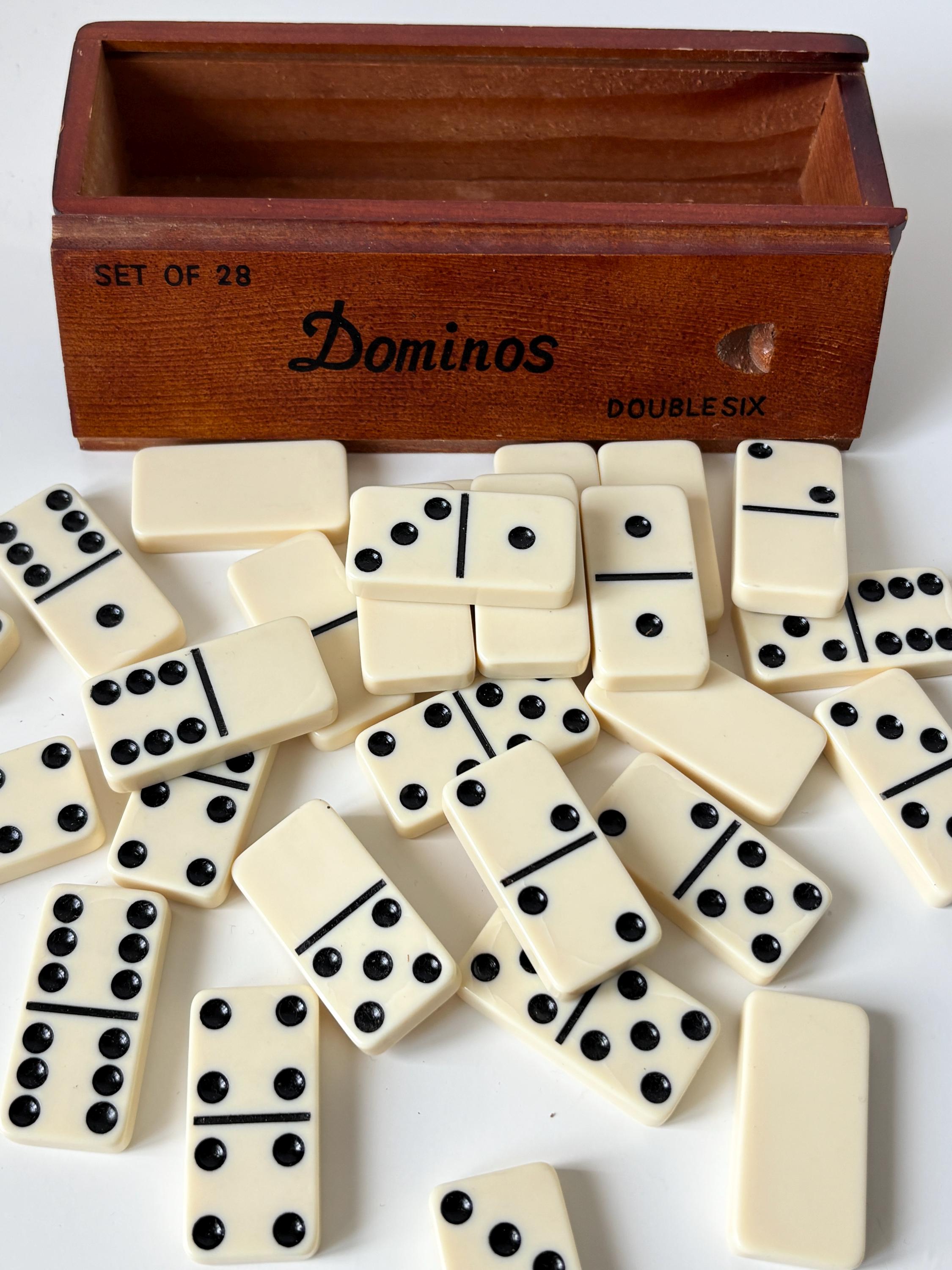 Vintage Double Six Domino Set Complete 28 Pieces Wooden Box Made Taiwan