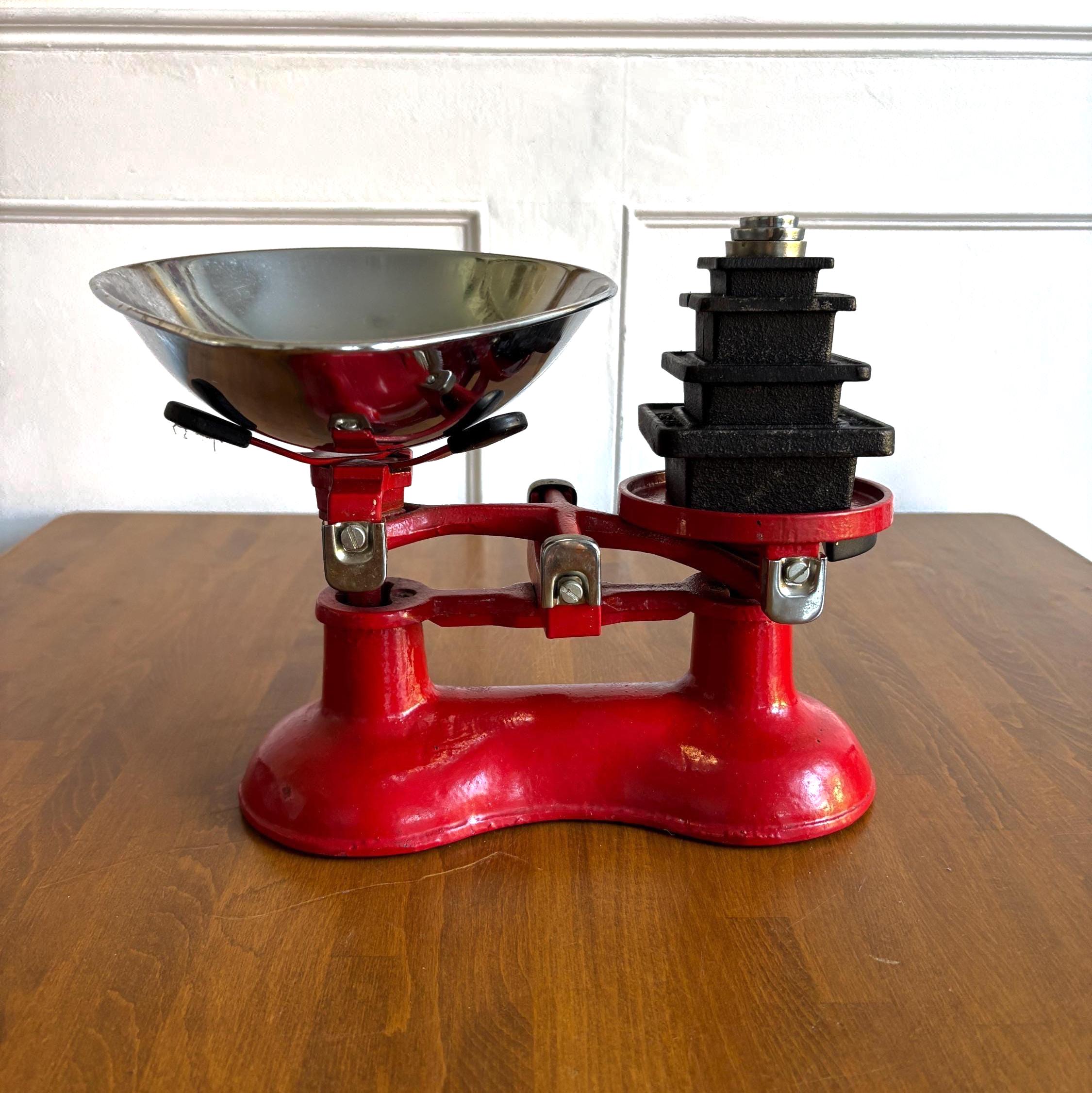 Vintage Victor Kitchen Scales Red Cast Iron Grocers Scale With Original Weight Set