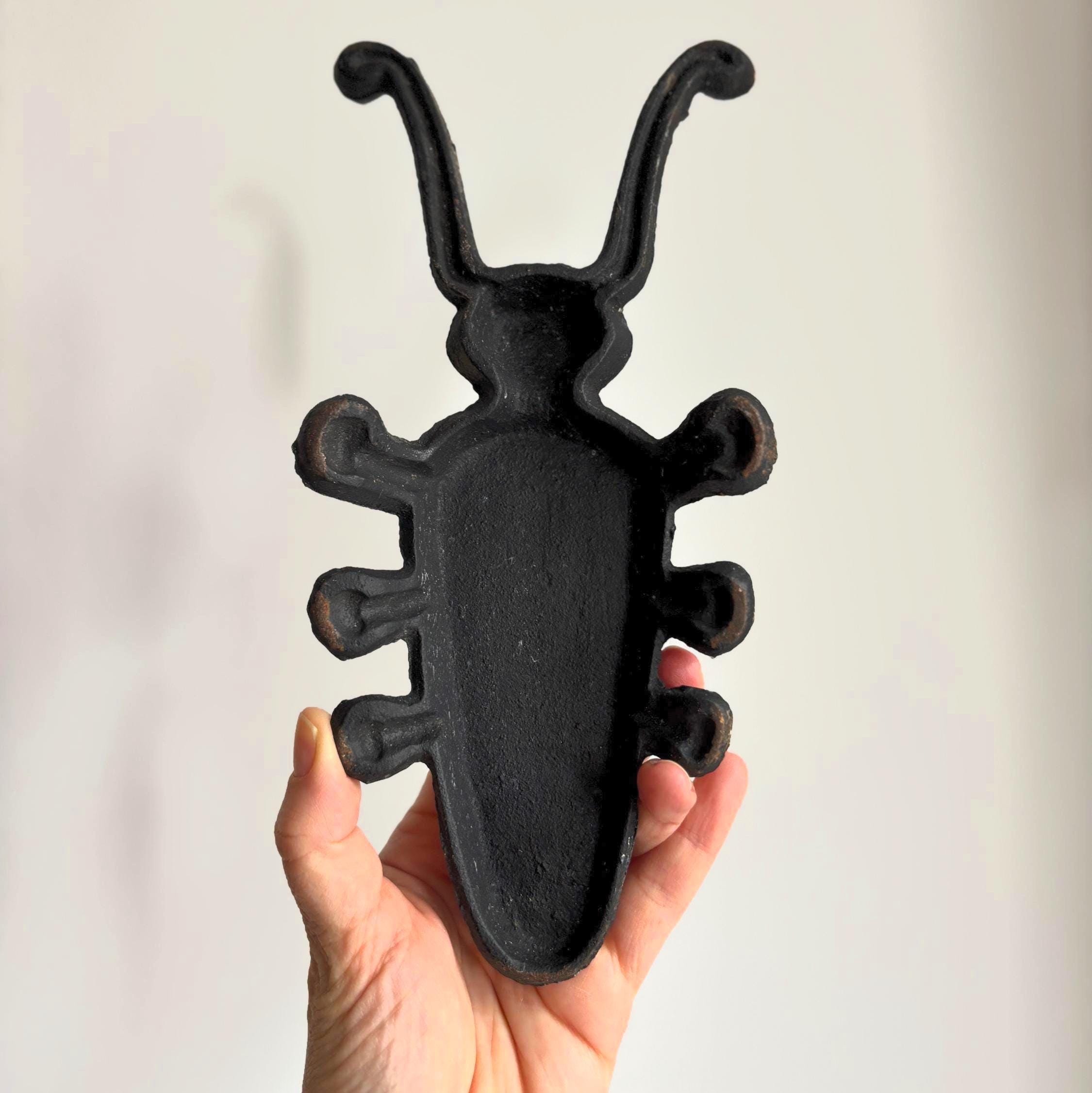 Vintage Cast Iron Beetle Boot Jack Rustic Garden Decor Doorstop Farmhouse Style