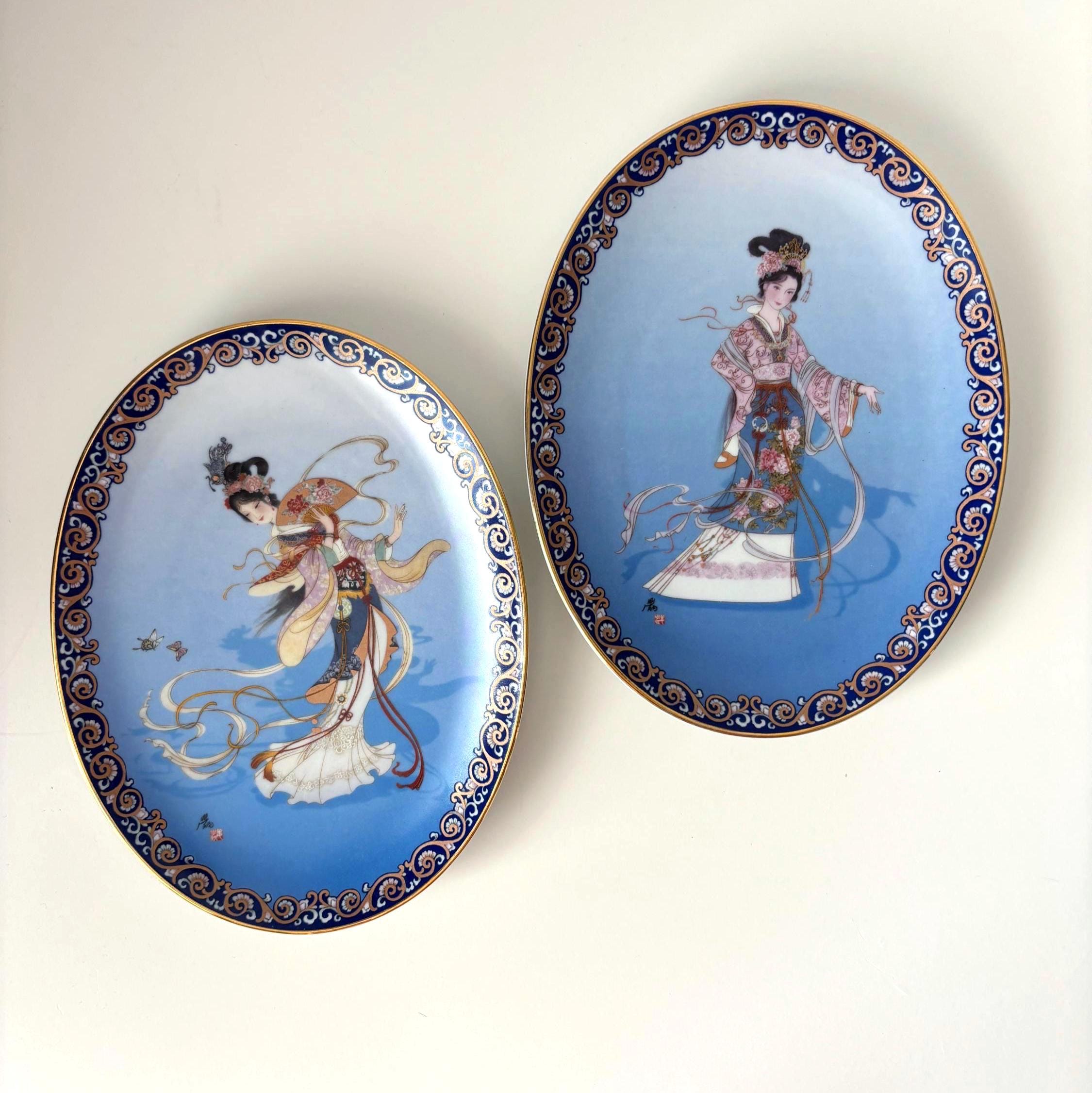 Pair Bradford Exchange Dream of the Red Chamber Porcelain Plates