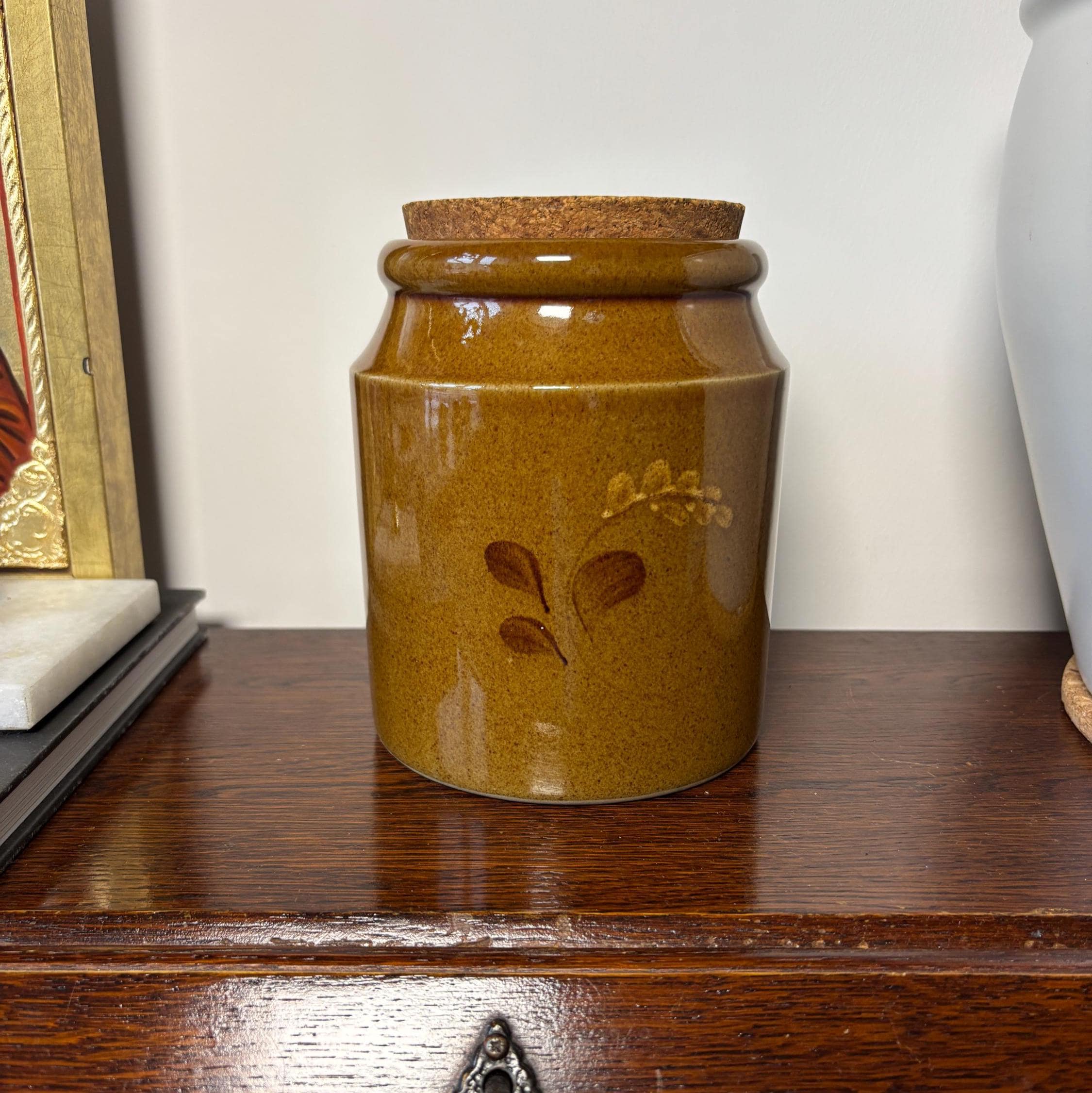 Vintage Pearsons Stoneware Storage Jar with Cork Lid – Brown Glaze Leaf Motif