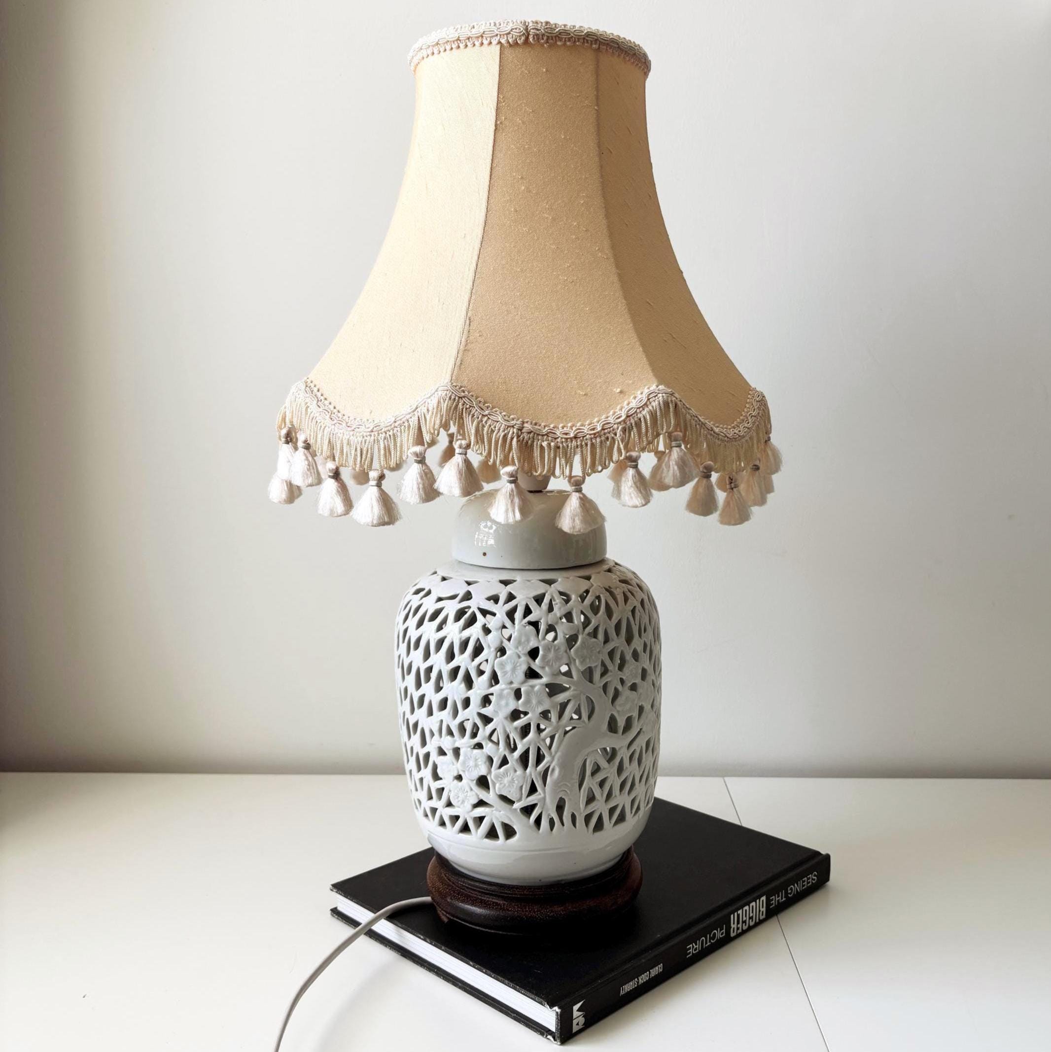 Vintage Blanc de Chine Style Chinoiserie Pierced Ceramic Table Lamp (No Shade)