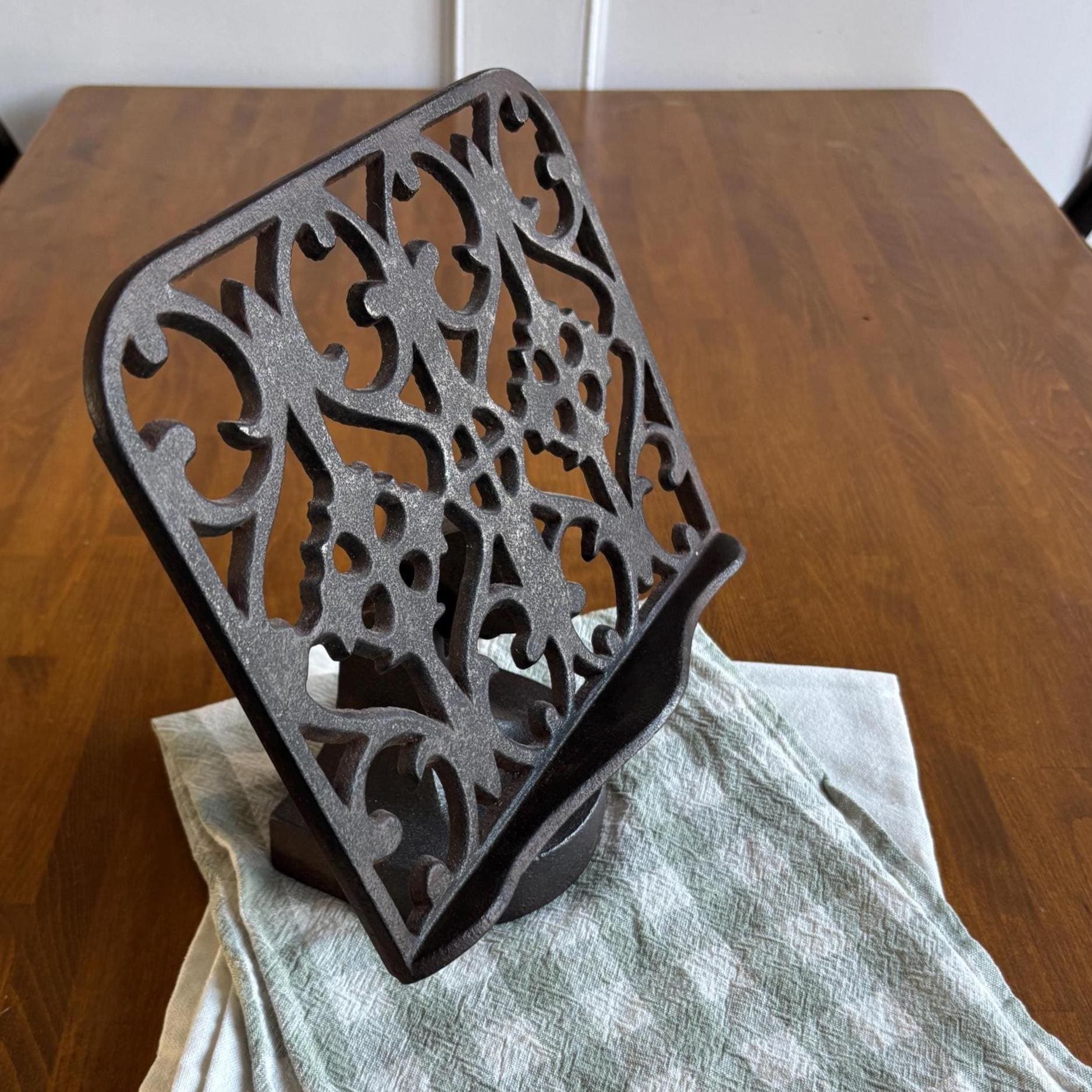 Vintage Cast Iron Cookbook Stand Adjustable Recipe Holder Gothic Book Stand Missing Weights