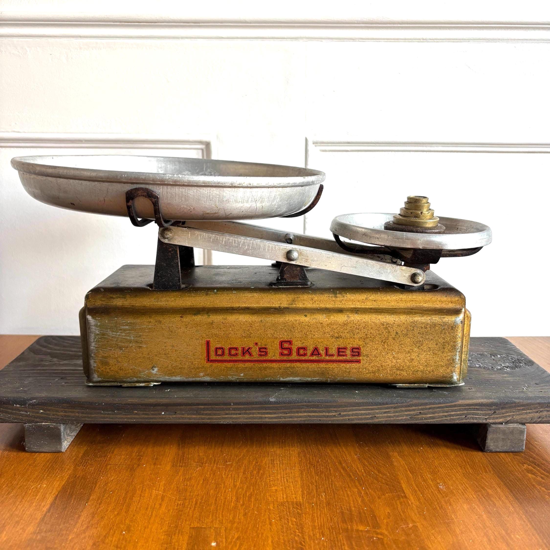 Vintage Lock's Scales | British Grocer's Counter Balance, c.1950s
